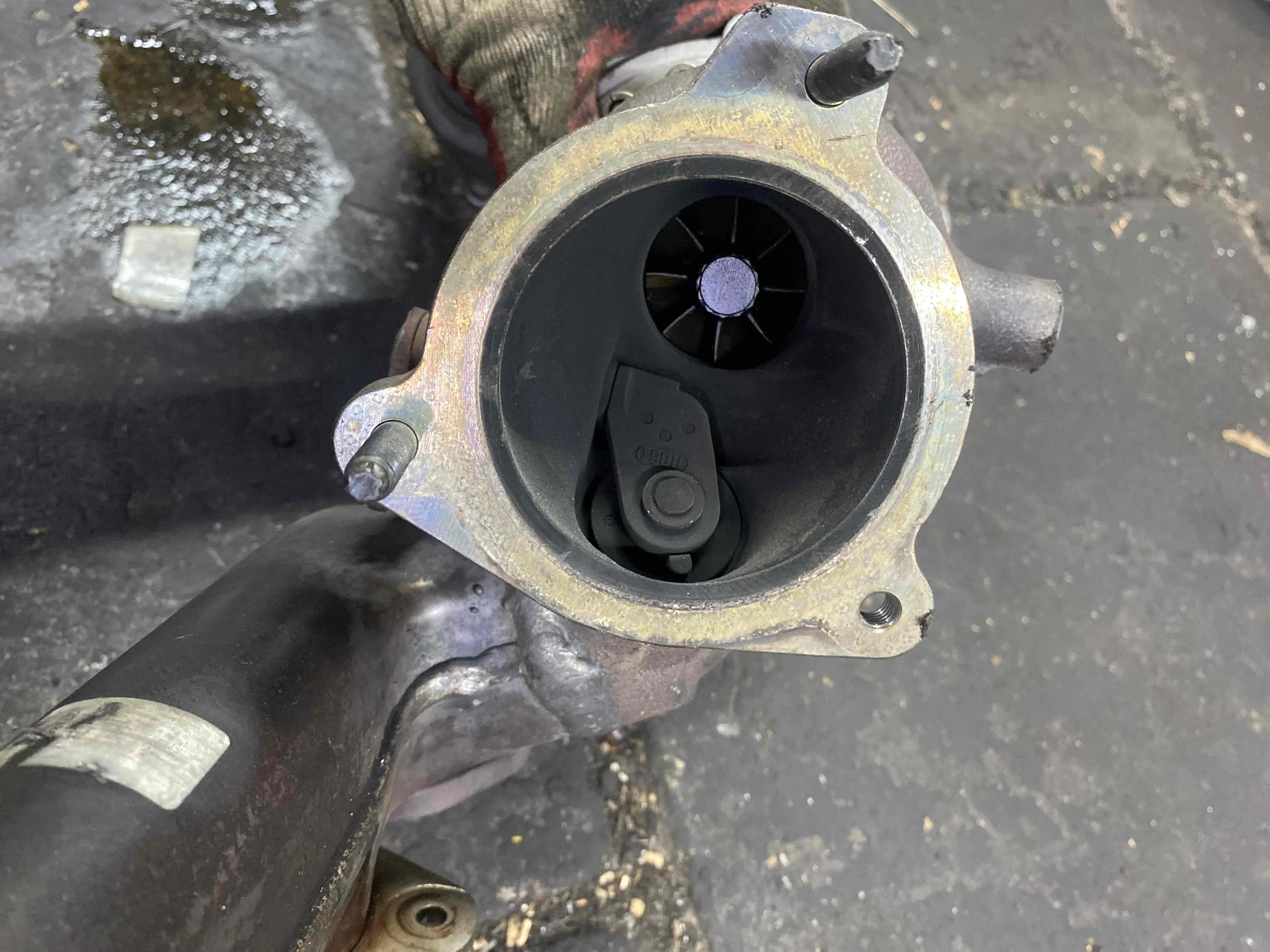 Турбина Mercedes-Benz W204/S204/С204 рестайлинг (2011—2015) A2710903480 271860