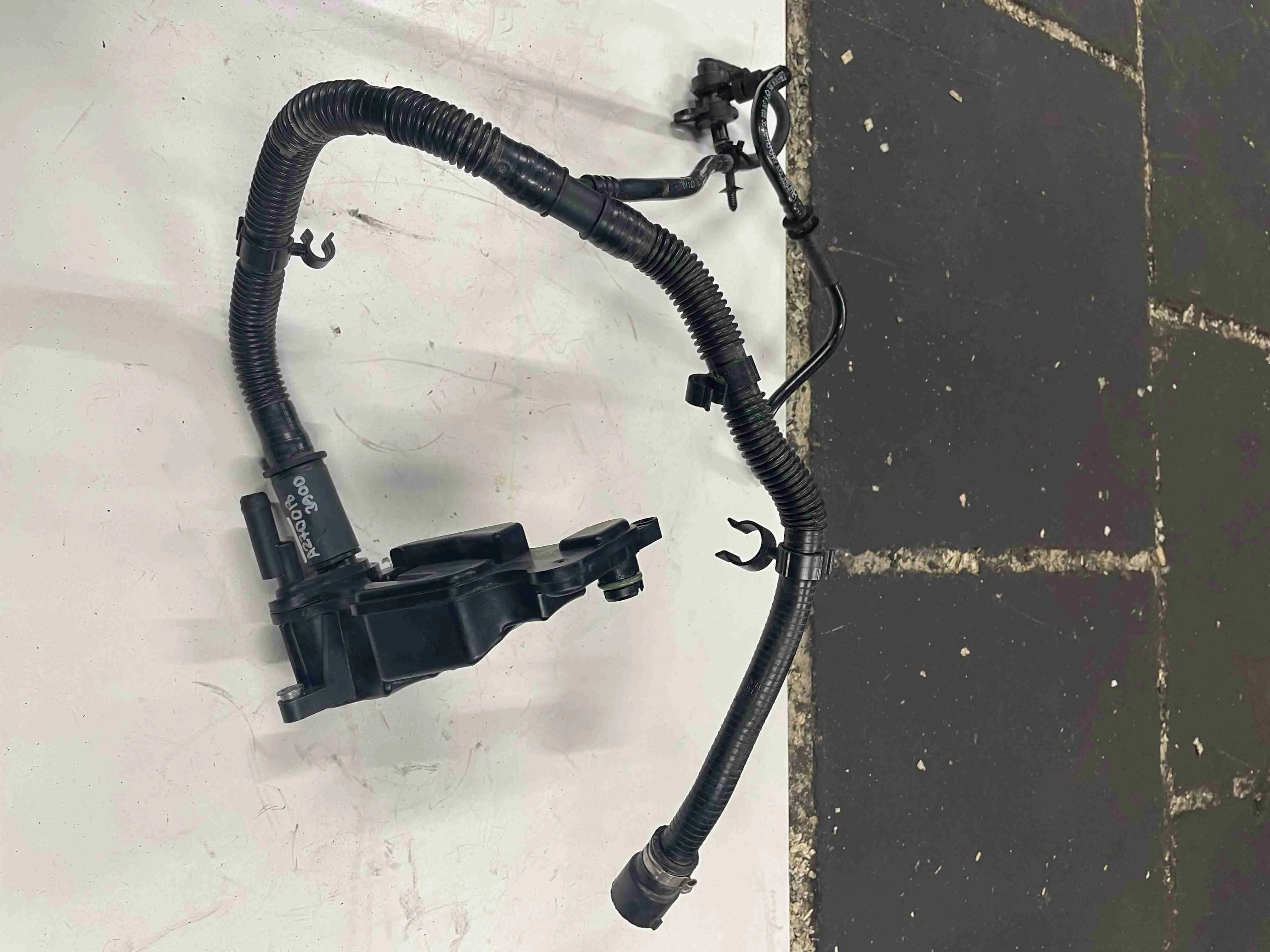 Стакан сепаратора Mercedes-Benz C117/X117 рестайлинг (2016—2019) A2700104203
 270910