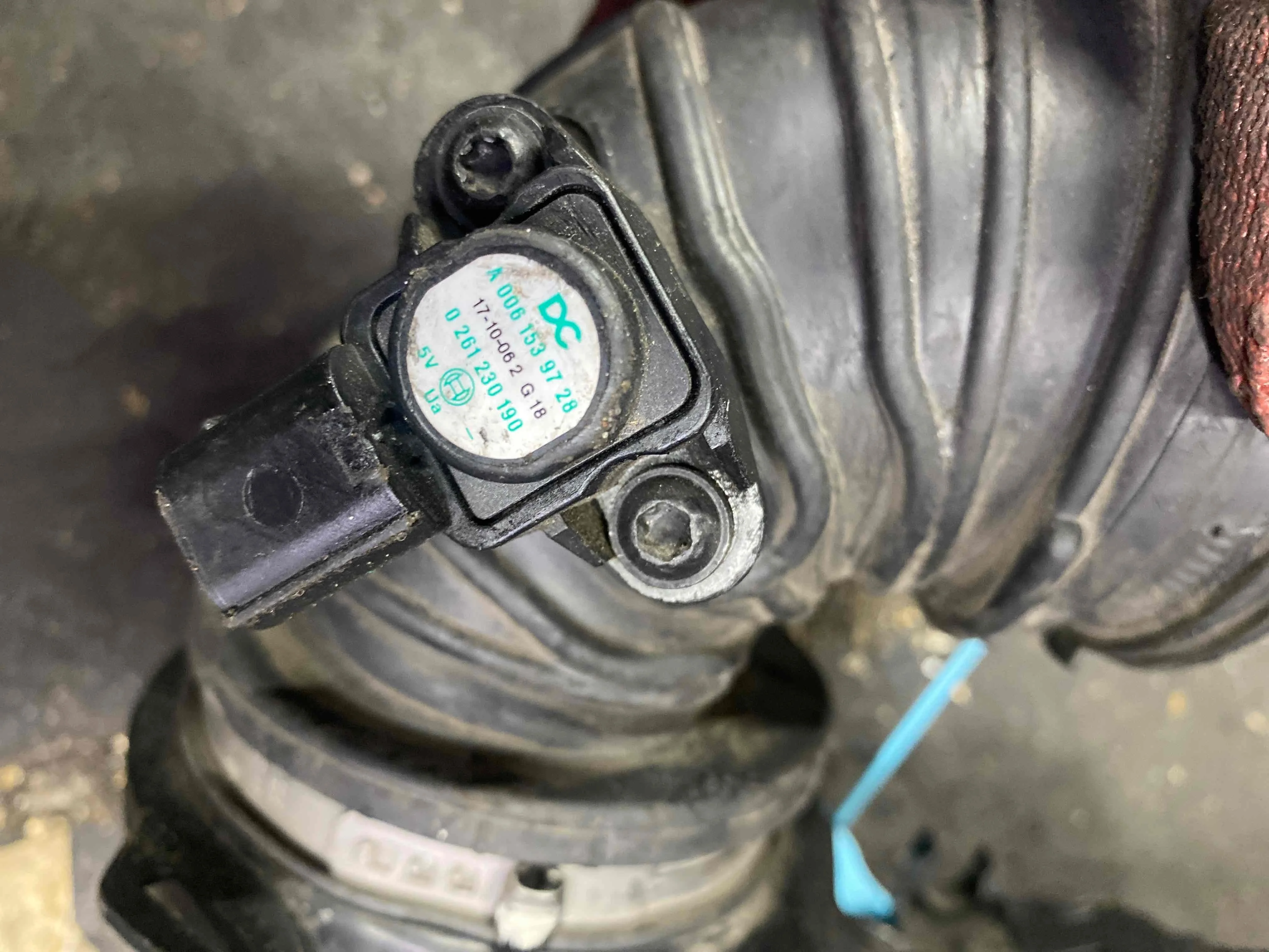 Патрубок (трубопровод, шланг) Mercedes-Benz X253 (2015—2019) A6510903542; A6510903642 651