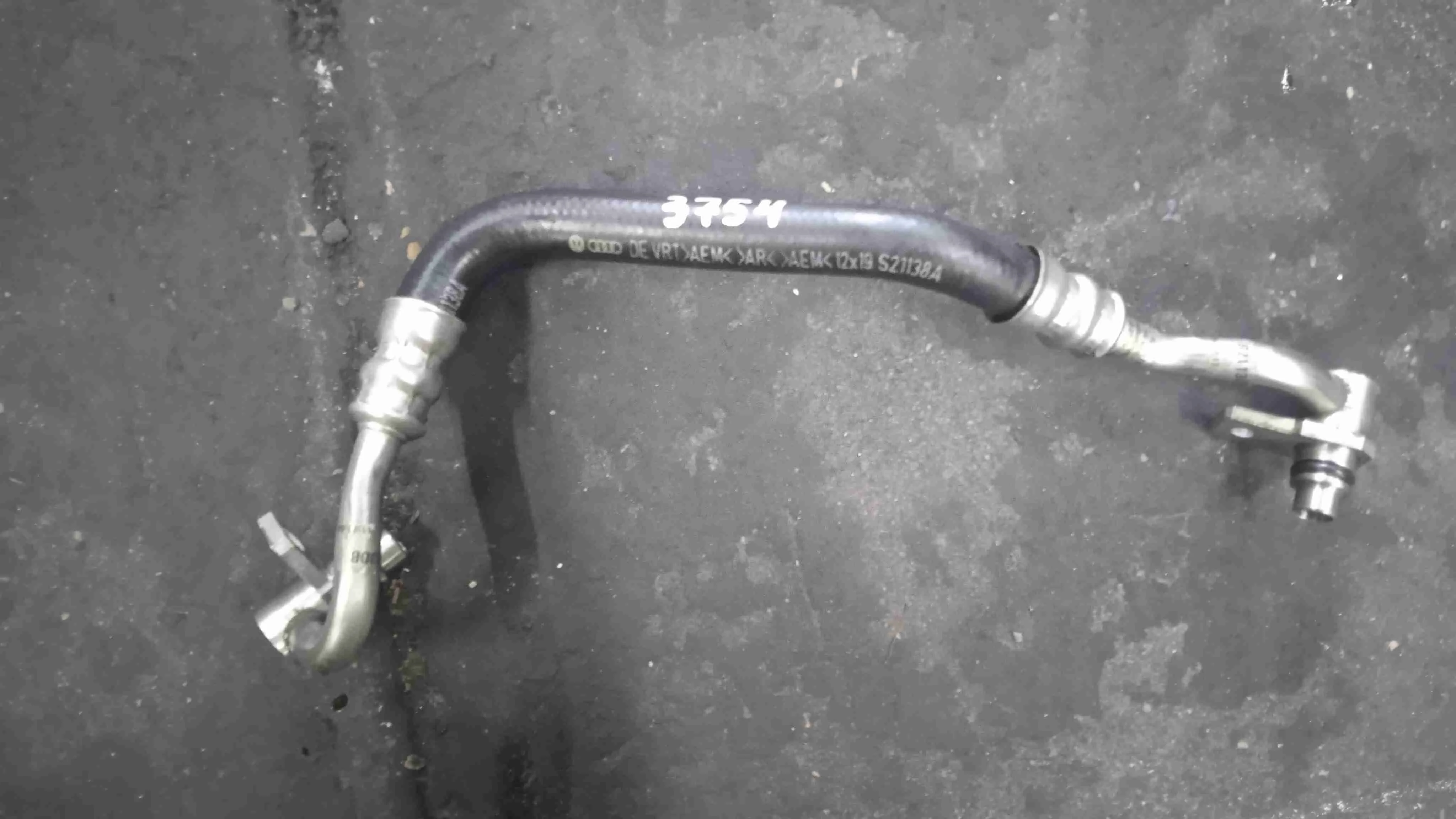 Патрубок (трубопровод, шланг) Audi C7 рестайлинг (2014—2018) 4G0317817Q
 CRT