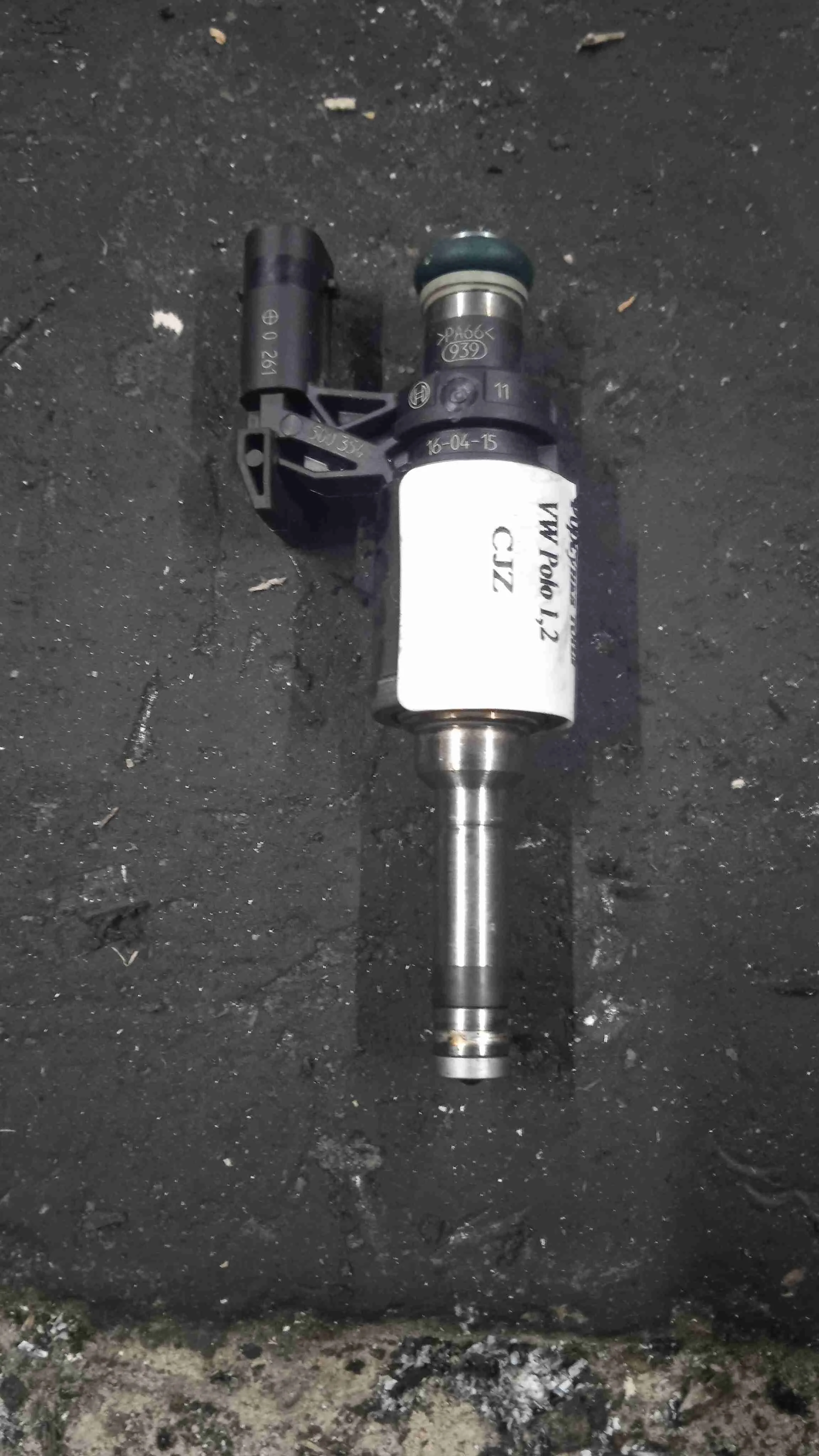 Форсунка Volkswagen V (2009—2015) 04E906036Q
 CJZ