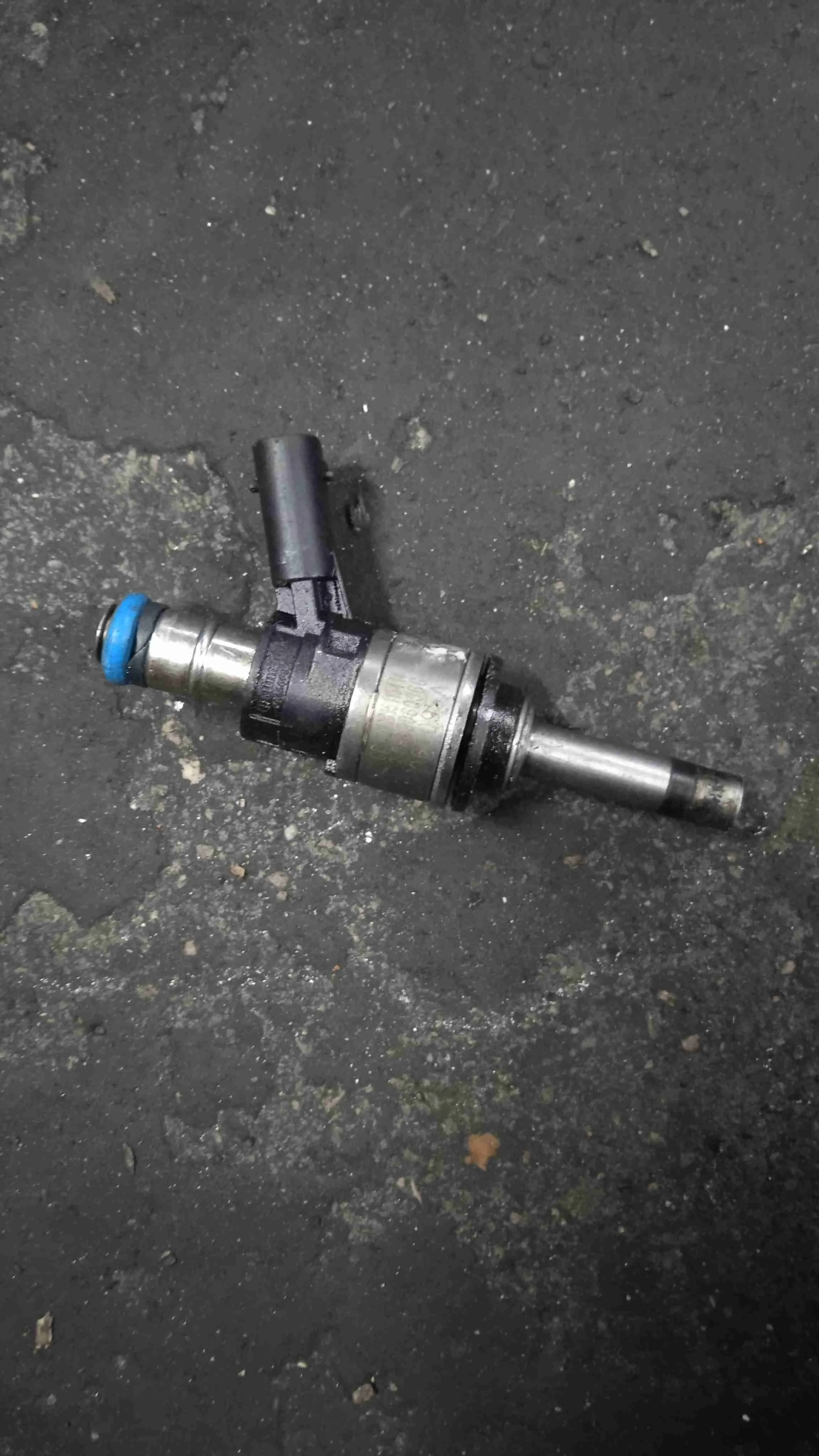 Форсунка Audi D4 рестайлинг (2013—2017) 079906036G
 CDRA