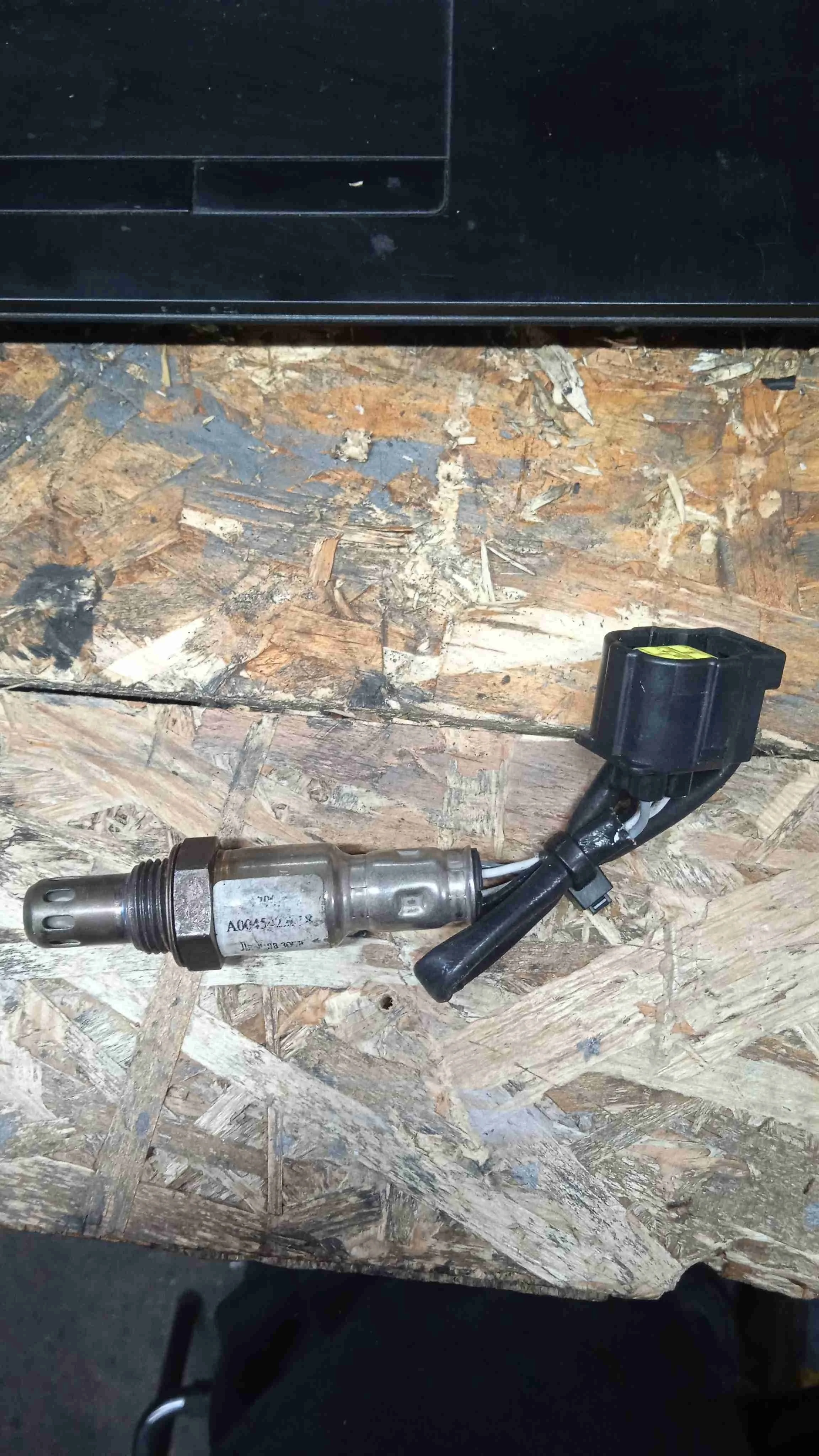 Лямбда-зонд Mercedes-Benz W166 (2011—2015) A0065422018
 642940