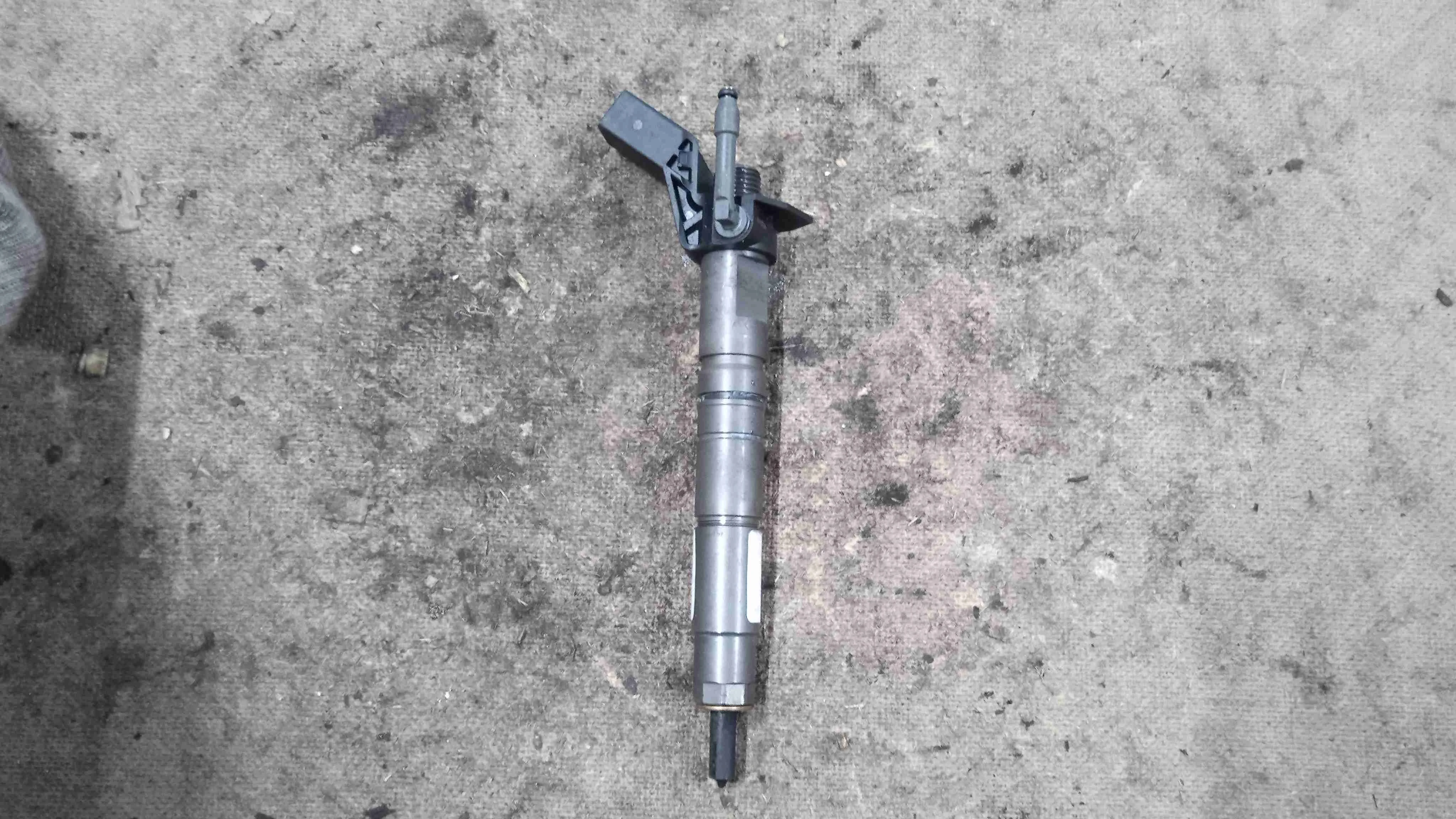 Форсунка Mercedes-Benz X253 (2015—2019) A6510702987
 651