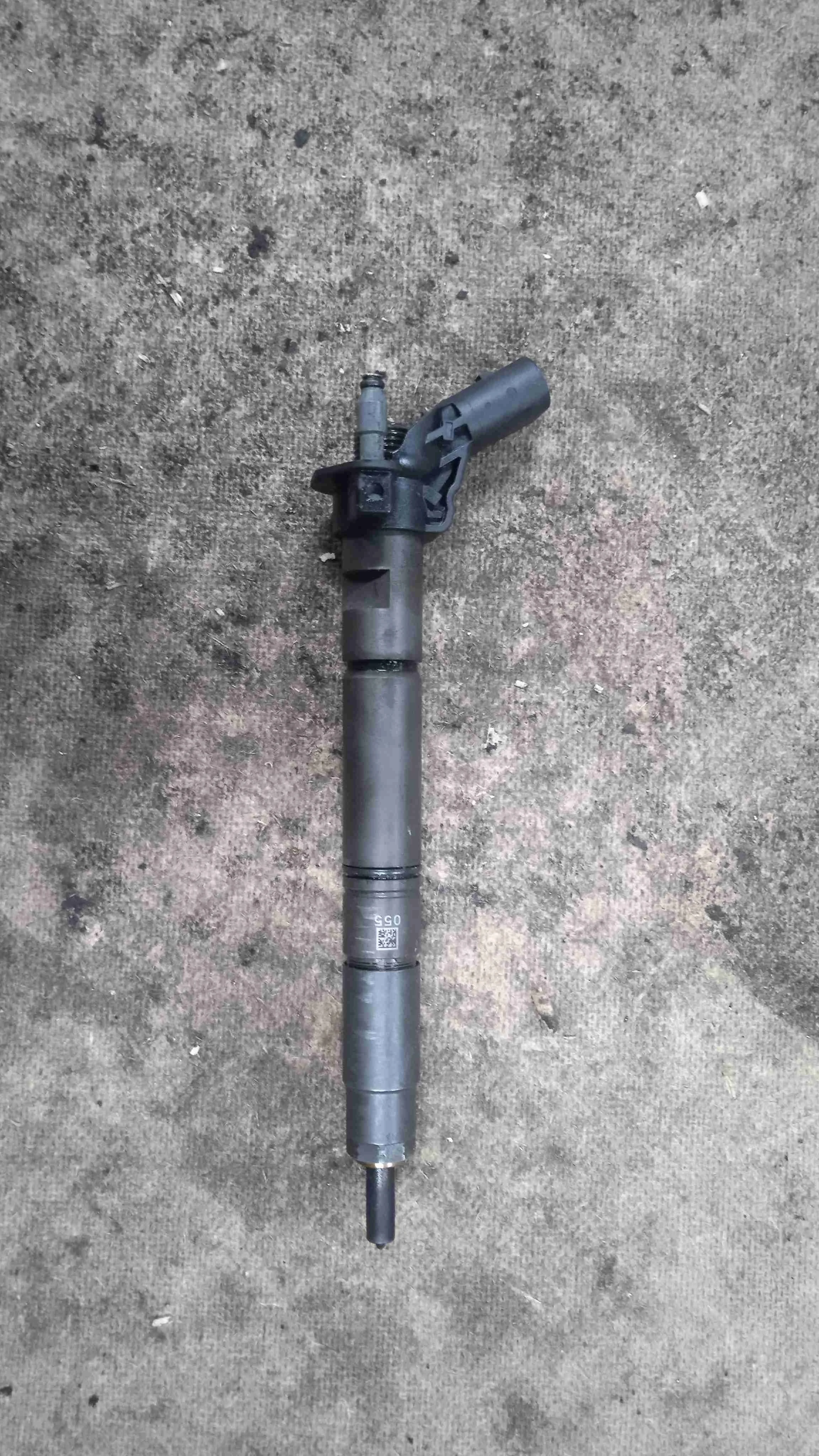 Форсунка Volkswagen II рестайлинг (2014—2018) 059130277CR
 CVM