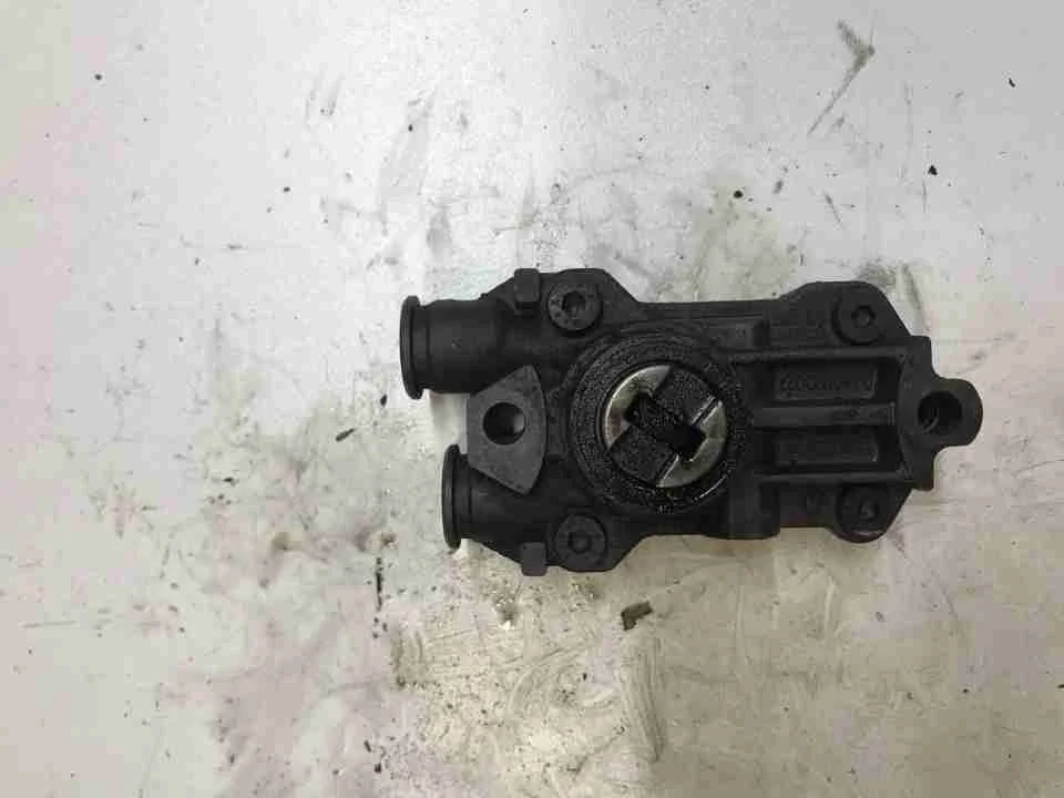 Насос топливный Mercedes-Benz W202 рестайлинг (1997—2001) A6110900350
 646