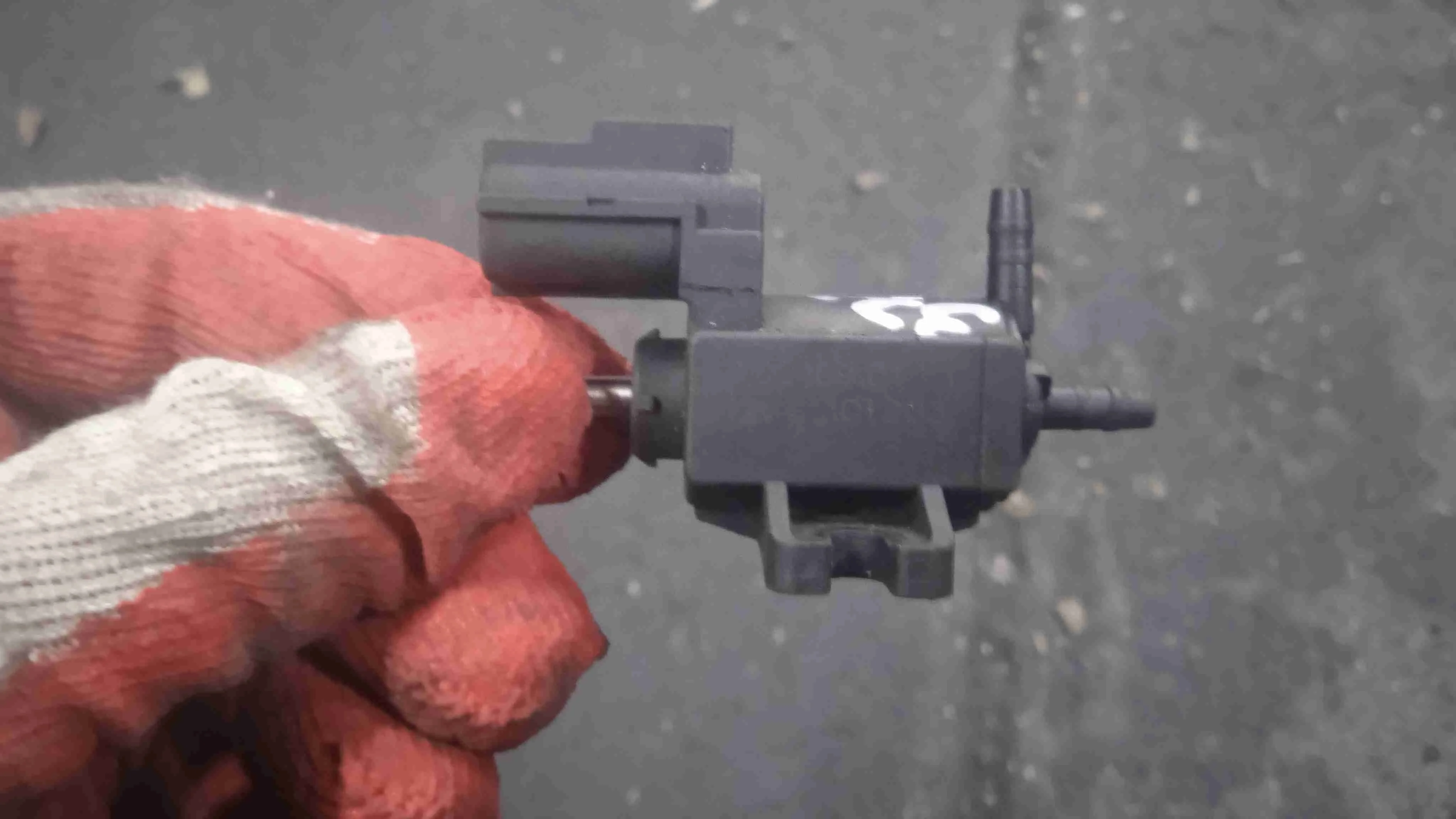 Клапан электромагнитный Land Rover IV (2012—2017) 70210901
 448DT