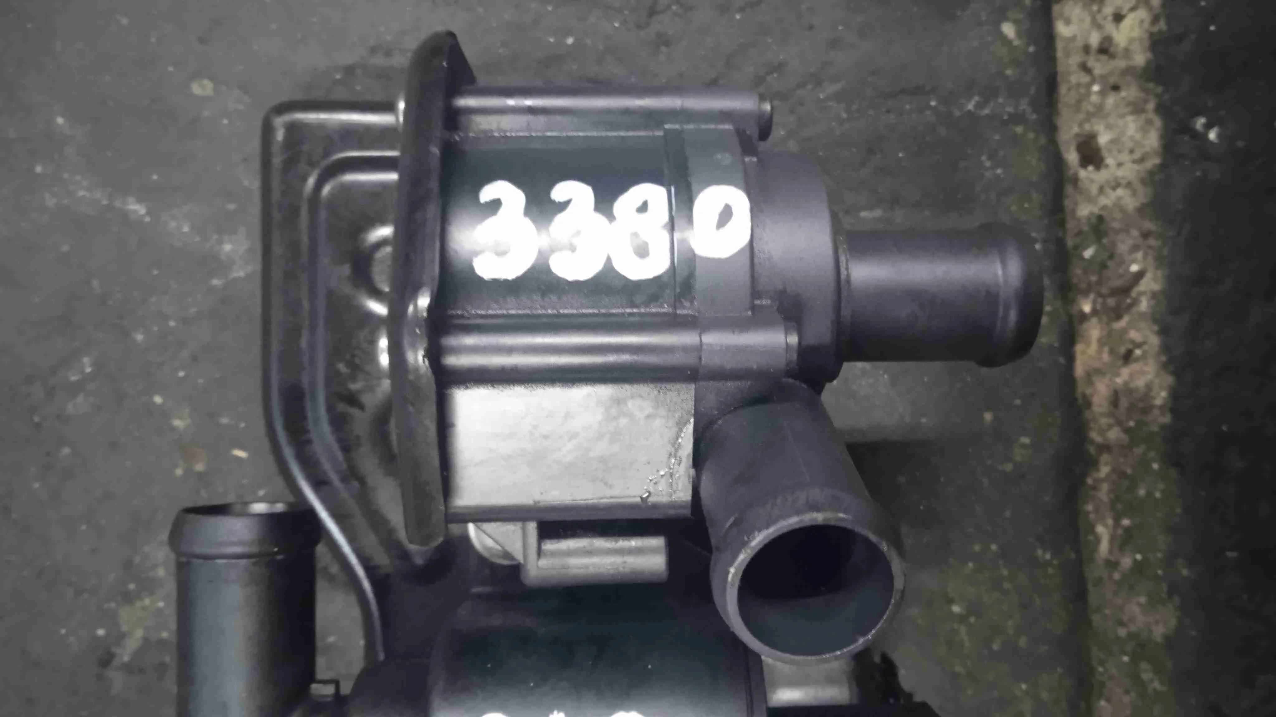 Клапан электромагнитный Audi D4 рестайлинг (2013—2017) 059121012A
 CCF