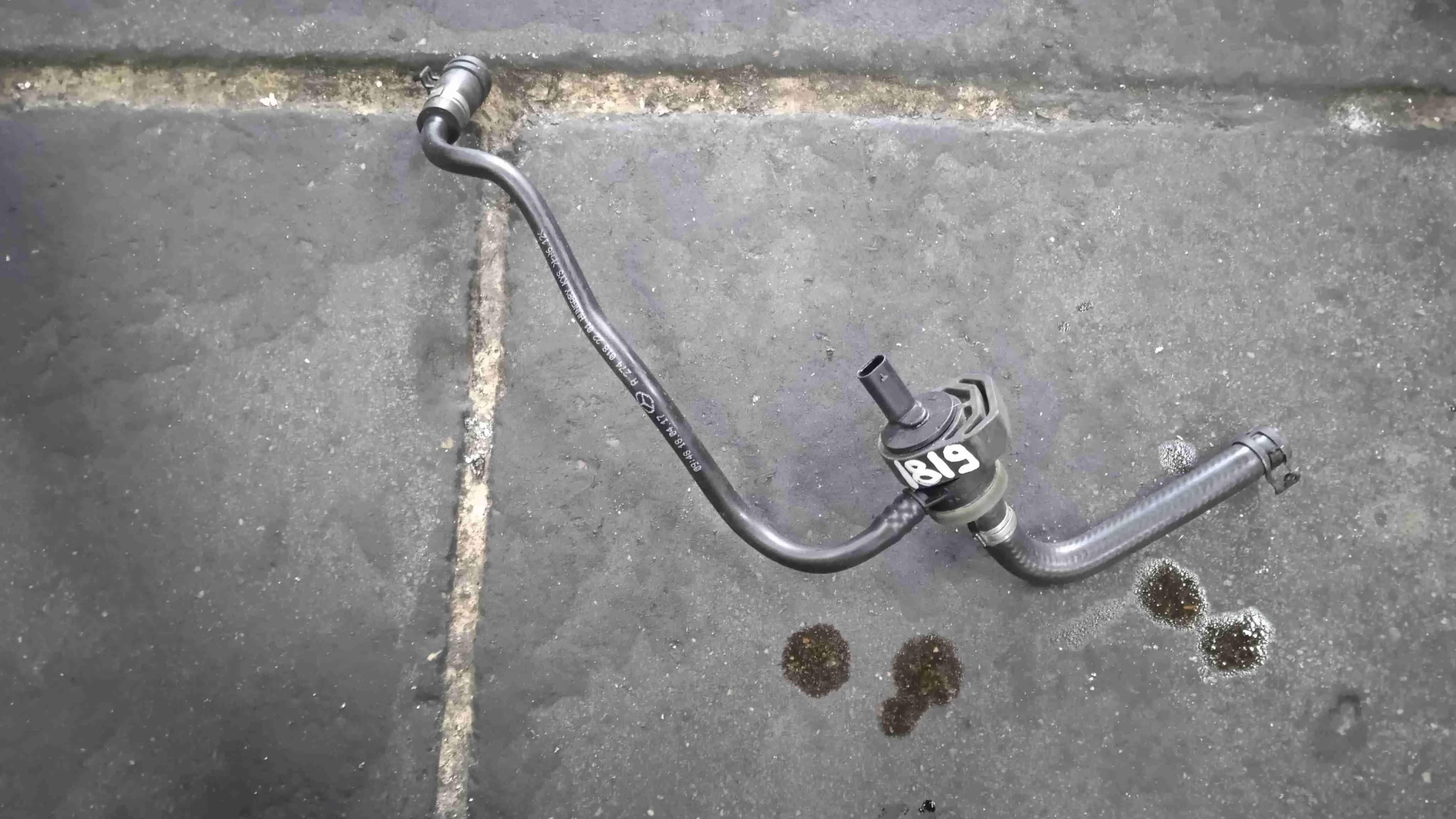 Клапан электромагнитный Mercedes-Benz W205/S205/C205/A205 (2014—2018) A2740182201 651921