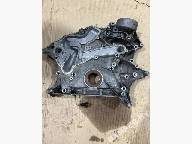 Крышка двигателя передняя Mercedes-Benz W166 (2011—2015) A2760150302