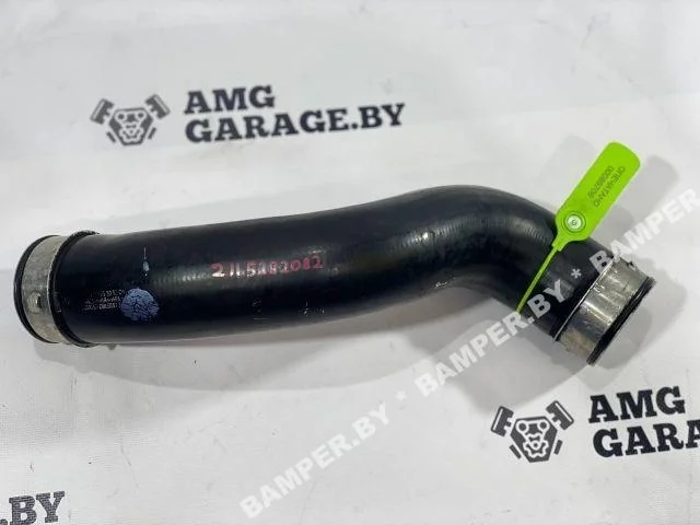 Патрубок интеркулера Mercedes-Benz W211/S211 (2002—2006) A2115282082