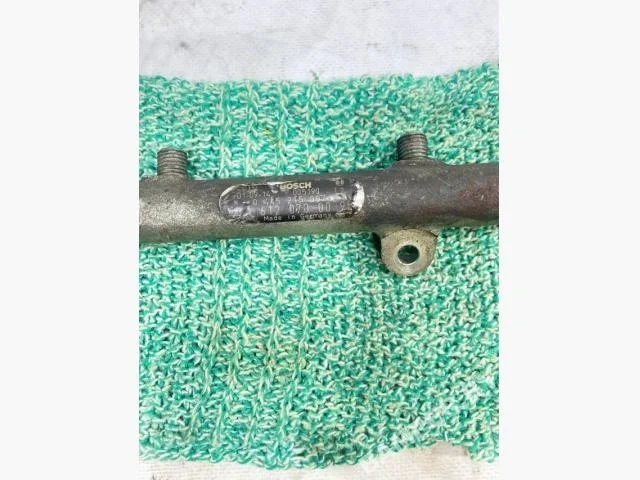 Топливная рампа Mercedes-Benz W210/S210 рестайлинг (1999—2003) A6110780149,,A6120700095