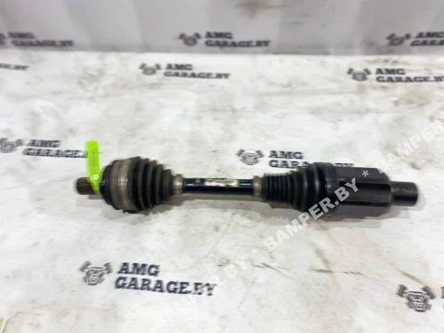 Полуось передняя левая (приводной вал, ШРУС) Mercedes-Benz C253 рестайлинг (2019—2023) A2533307900