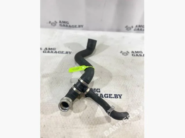 Патрубок радиатора Mercedes-Benz W164 (2005—2008) A1645011182