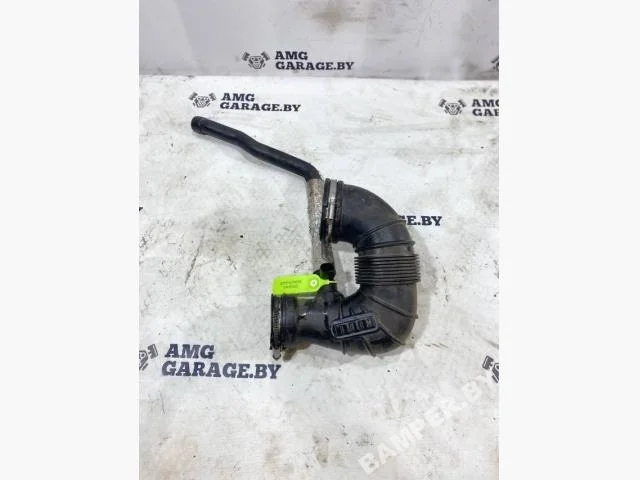 Патрубок воздушного фильтра Mercedes-Benz X204 (2008—2012) A6510900337