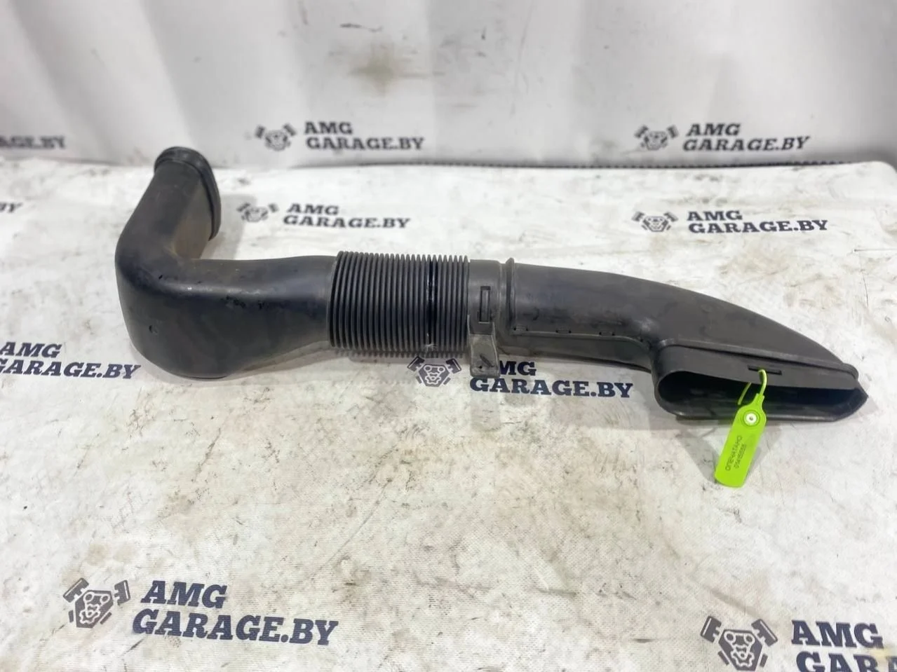 Патрубок воздушного фильтра Mercedes-Benz W204/S204/С204 рестайлинг (2011—2015) A6510903437