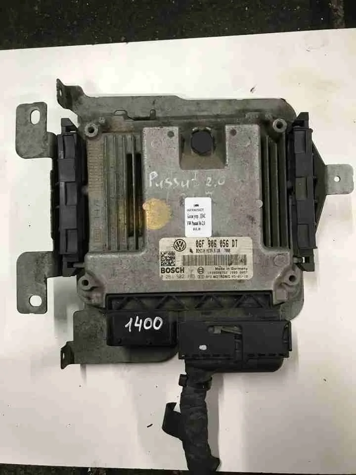 Блок управления двигателем Volkswagen B6 06F906056DT
 BLR