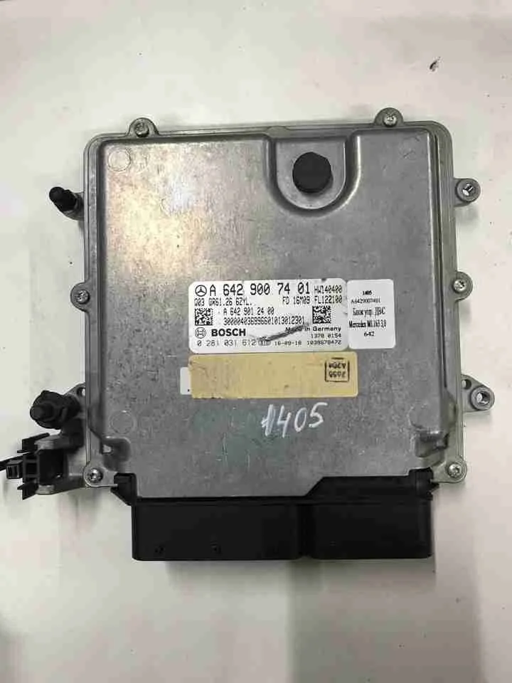 Блок управления двигателем Mercedes-Benz W166 (2011—2015) A6429007401
 642826