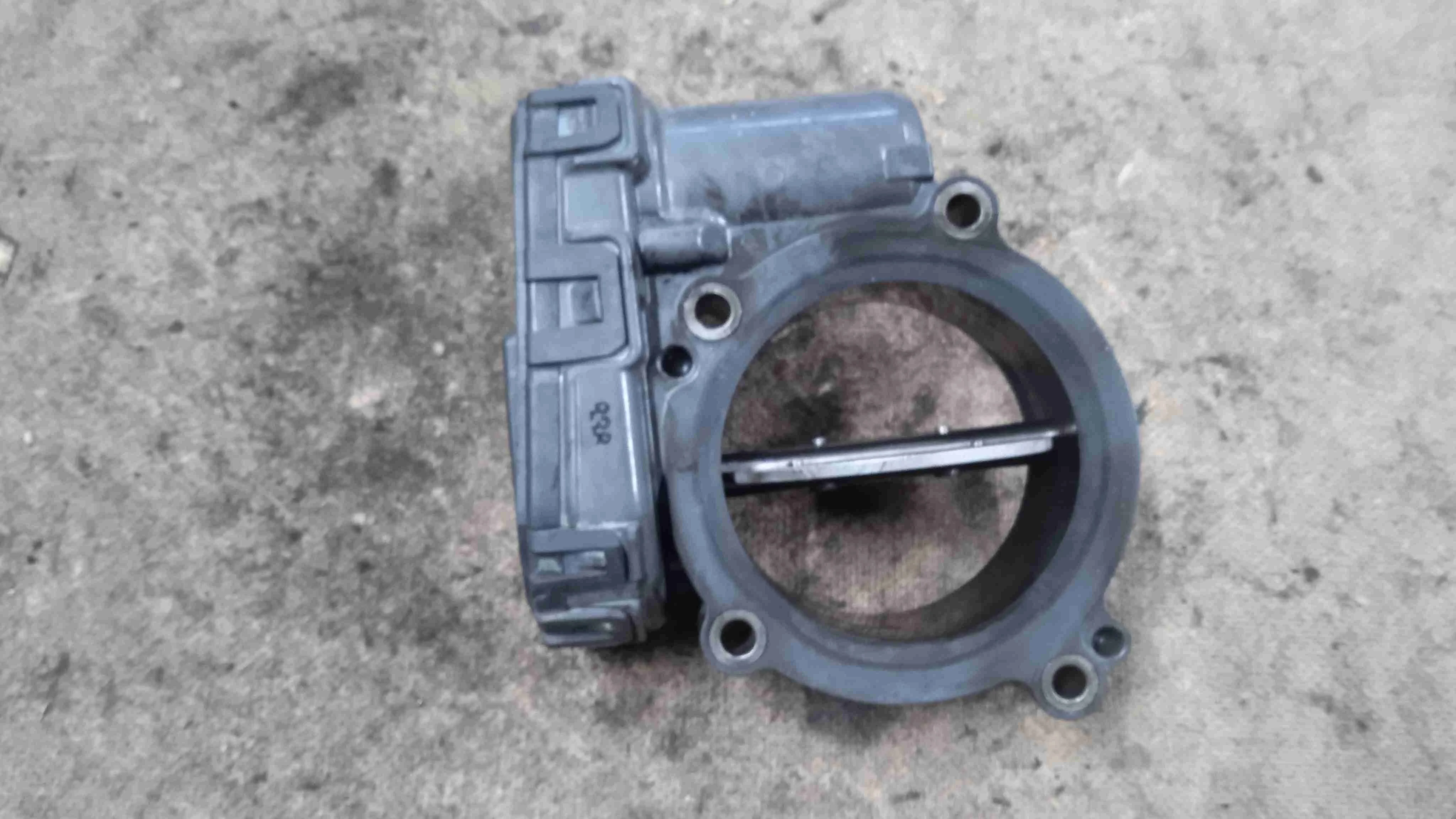 Заслонка дроссельная Mercedes-Benz W639 (2003—2010) A6510900470
; A6510900370 651940