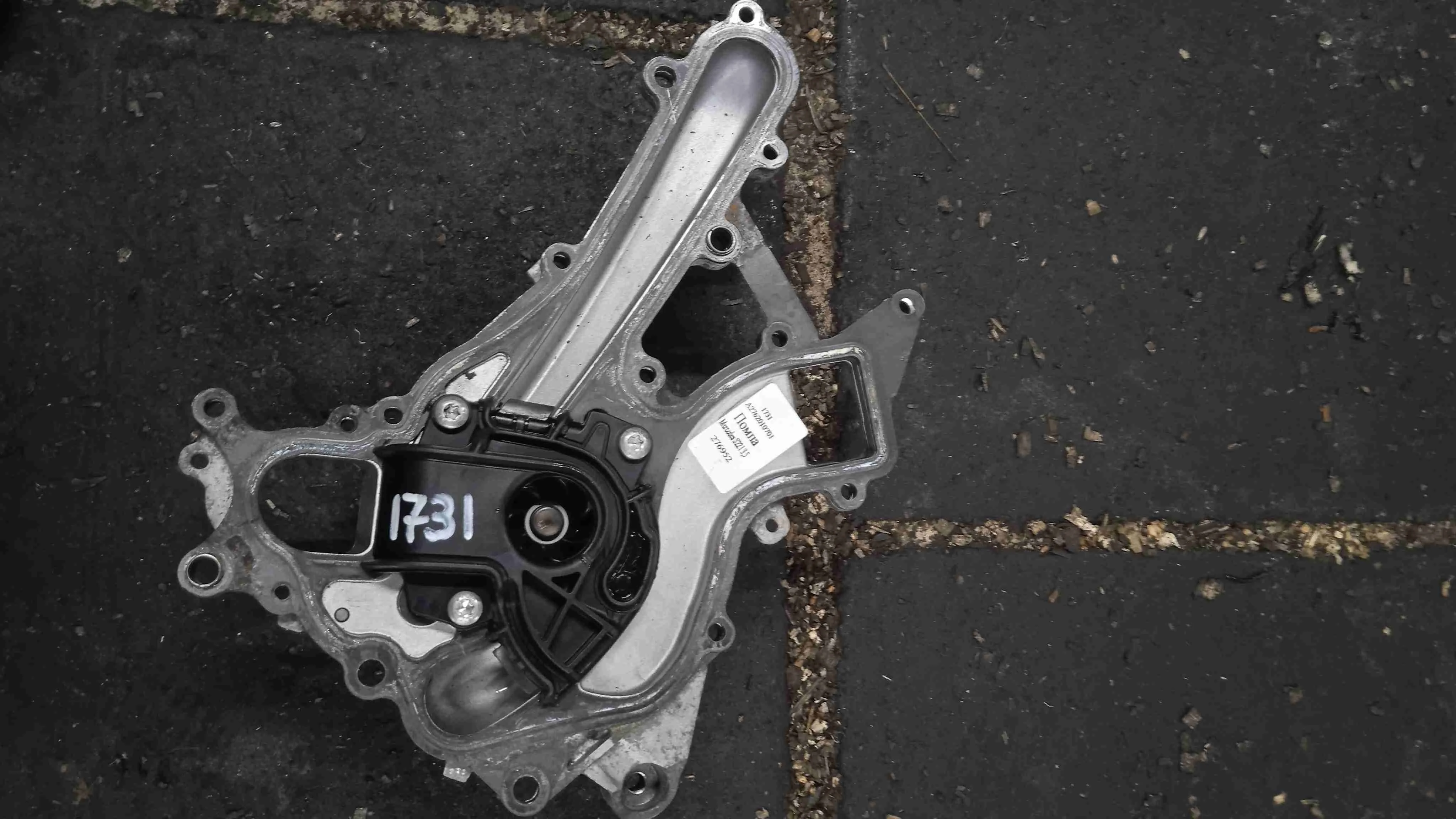 Помпа Mercedes-Benz X204 рестайлинг (2012—2015) A2762010701
 276