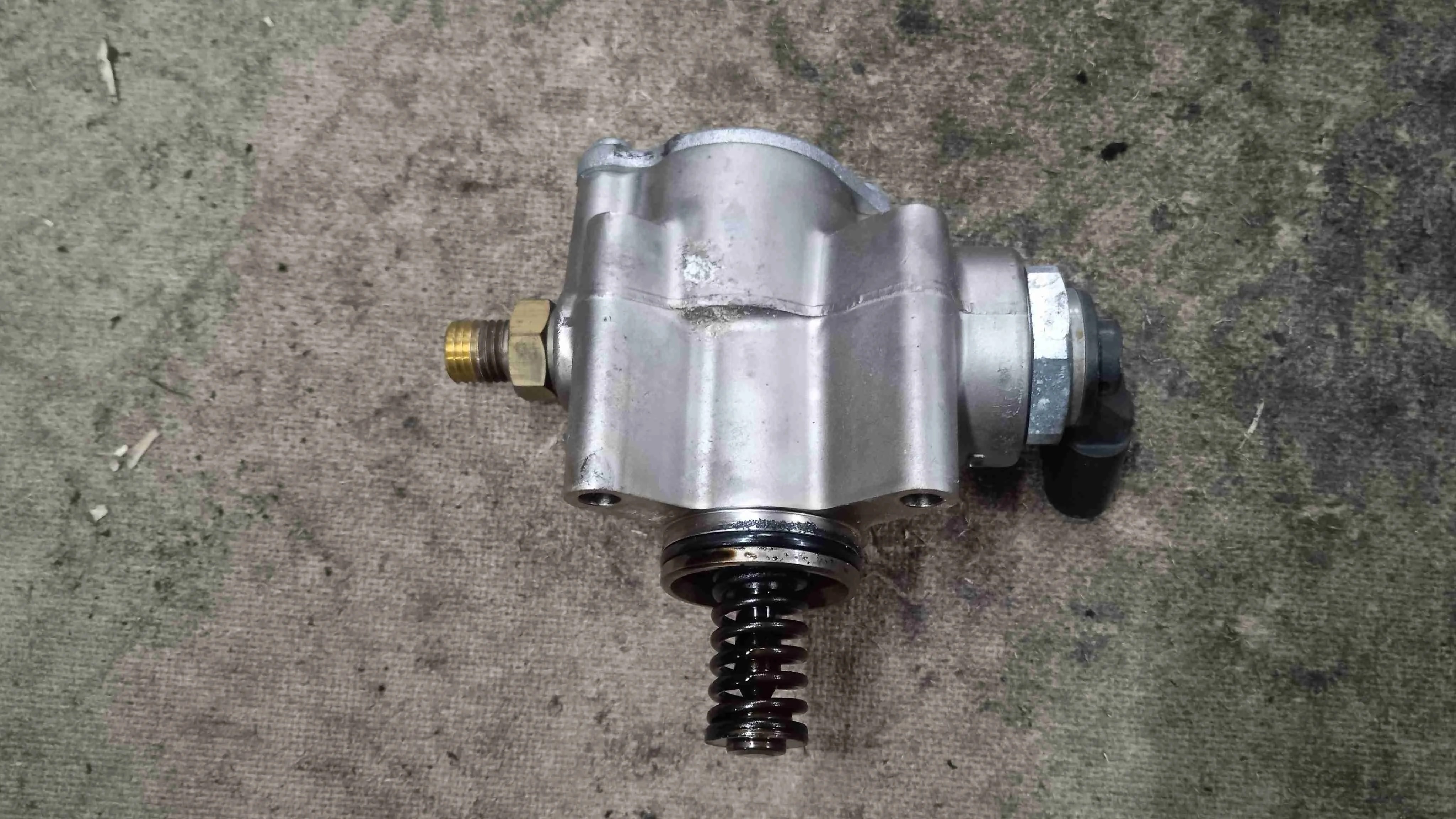 ТНВД Volkswagen Mk6 (2008—2012) 03C127025T
; 03C127025R BMY