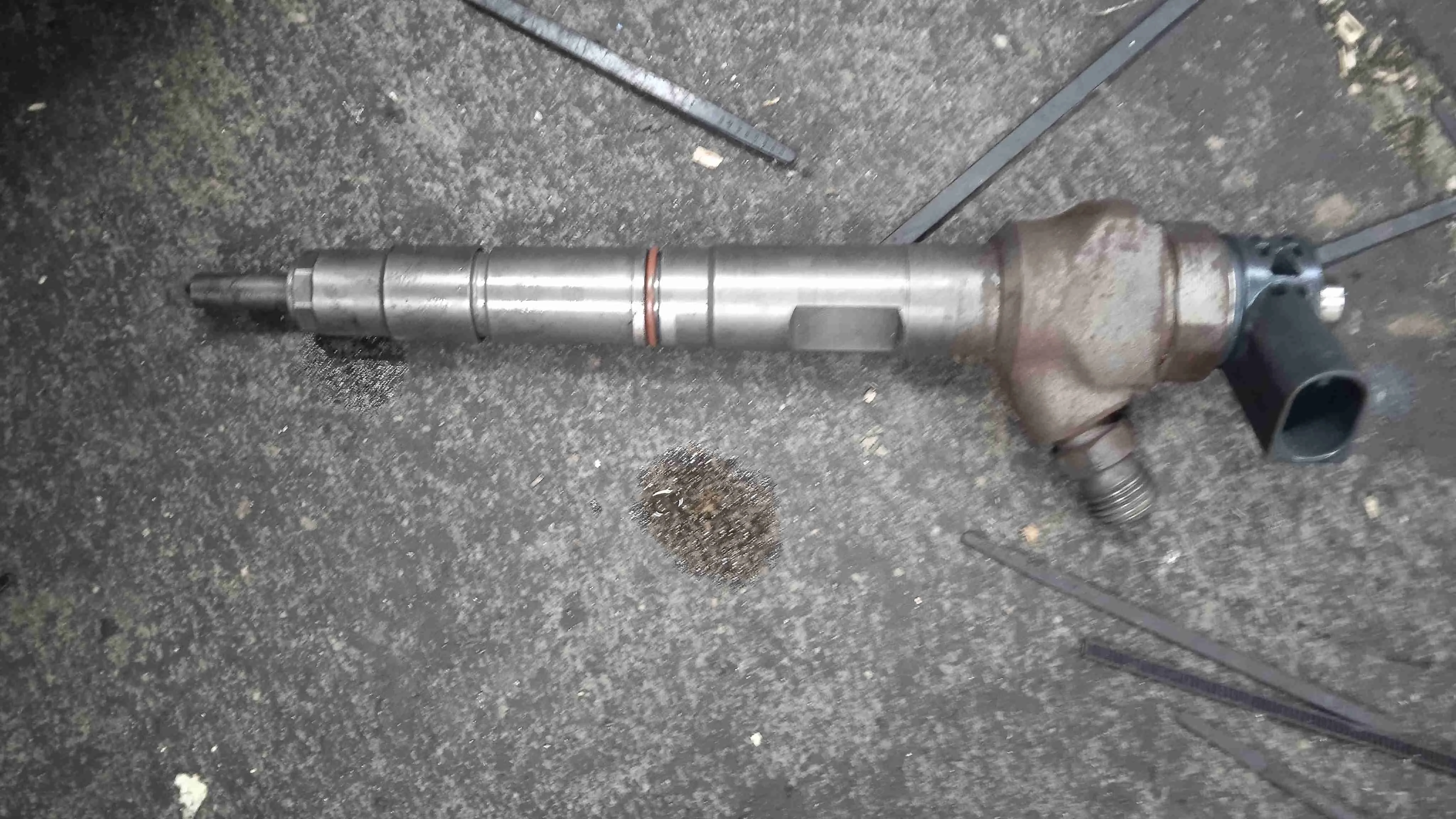 Форсунка Volkswagen I рестайлинг (2011—2018) 03L130277J
 CFFB