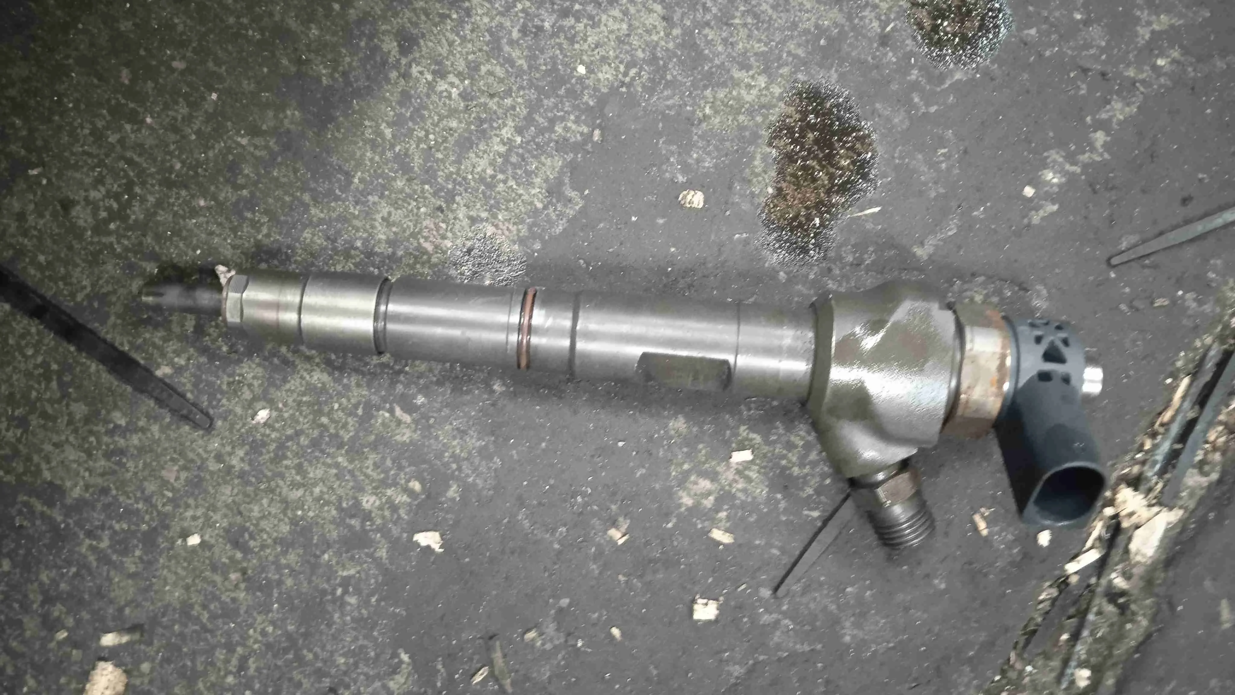 Форсунка Volkswagen I рестайлинг (2011—2018) 03L130277J
 CFFB