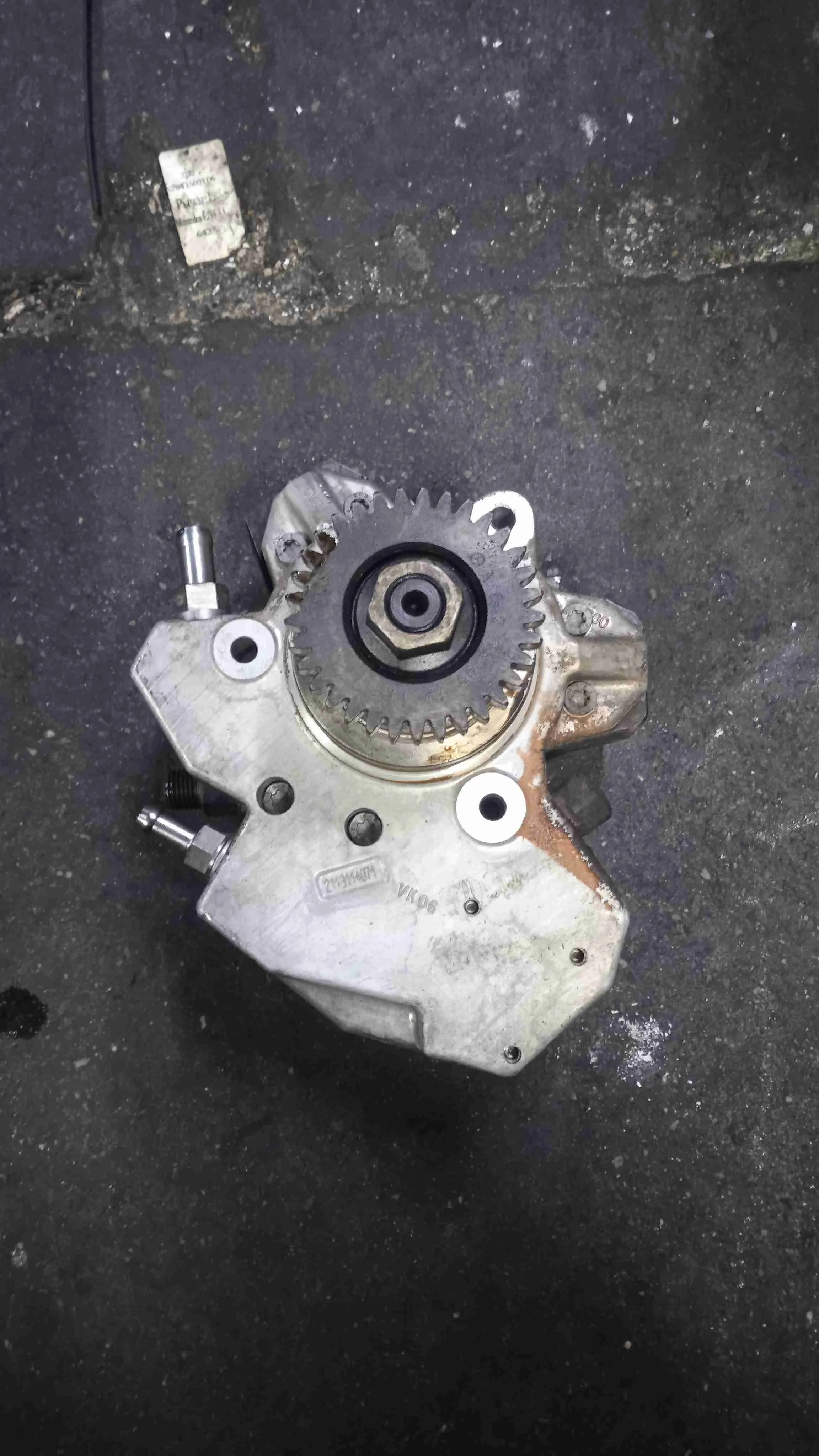 ТНВД Mercedes-Benz W211/S211 (2002—2006) A6420700501
 642