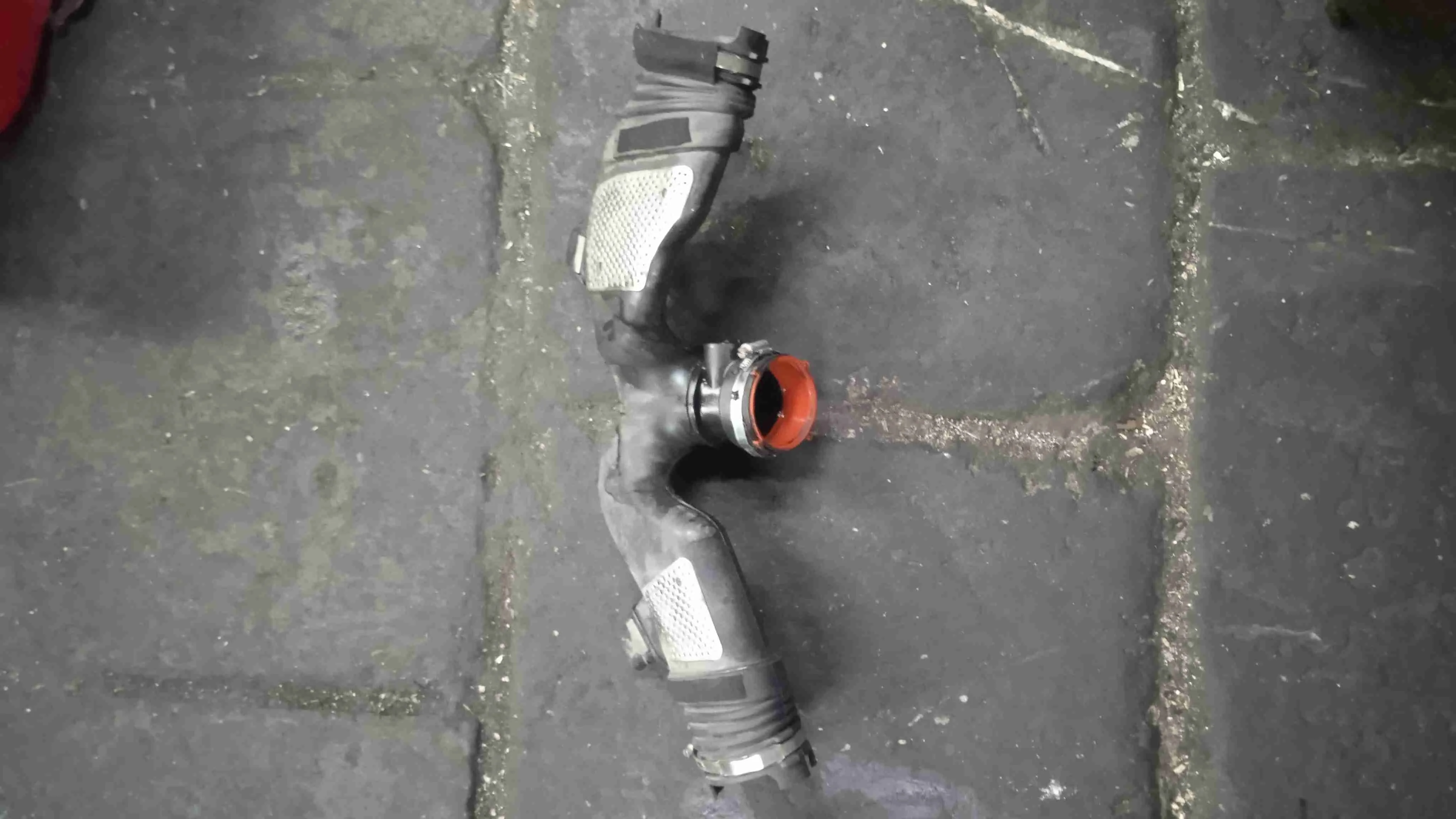 Расходомер воздуха Mercedes-Benz W211/S211 (2002—2006) A6420907437
; A6420908237; A6420906037 642