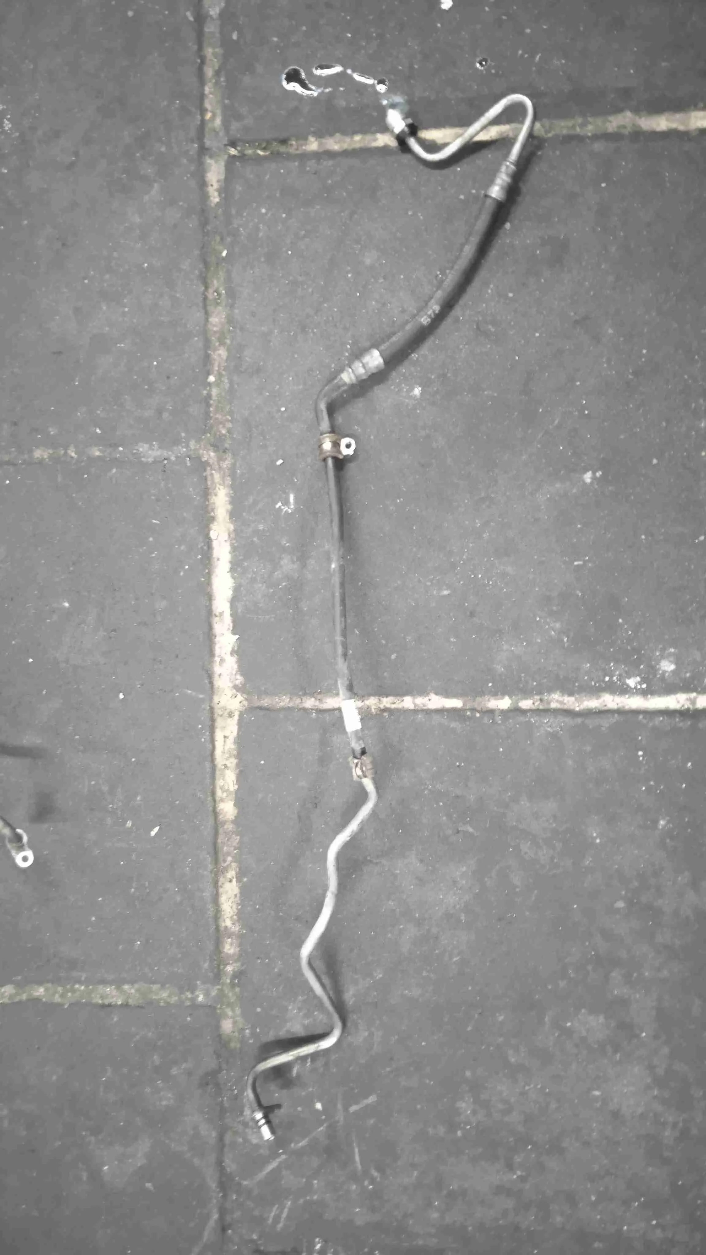 Шланг (трубка) АКПП Mercedes-Benz W212/S212/C207/A207 (2009—2013) A2042701227
; A2042702896 271820