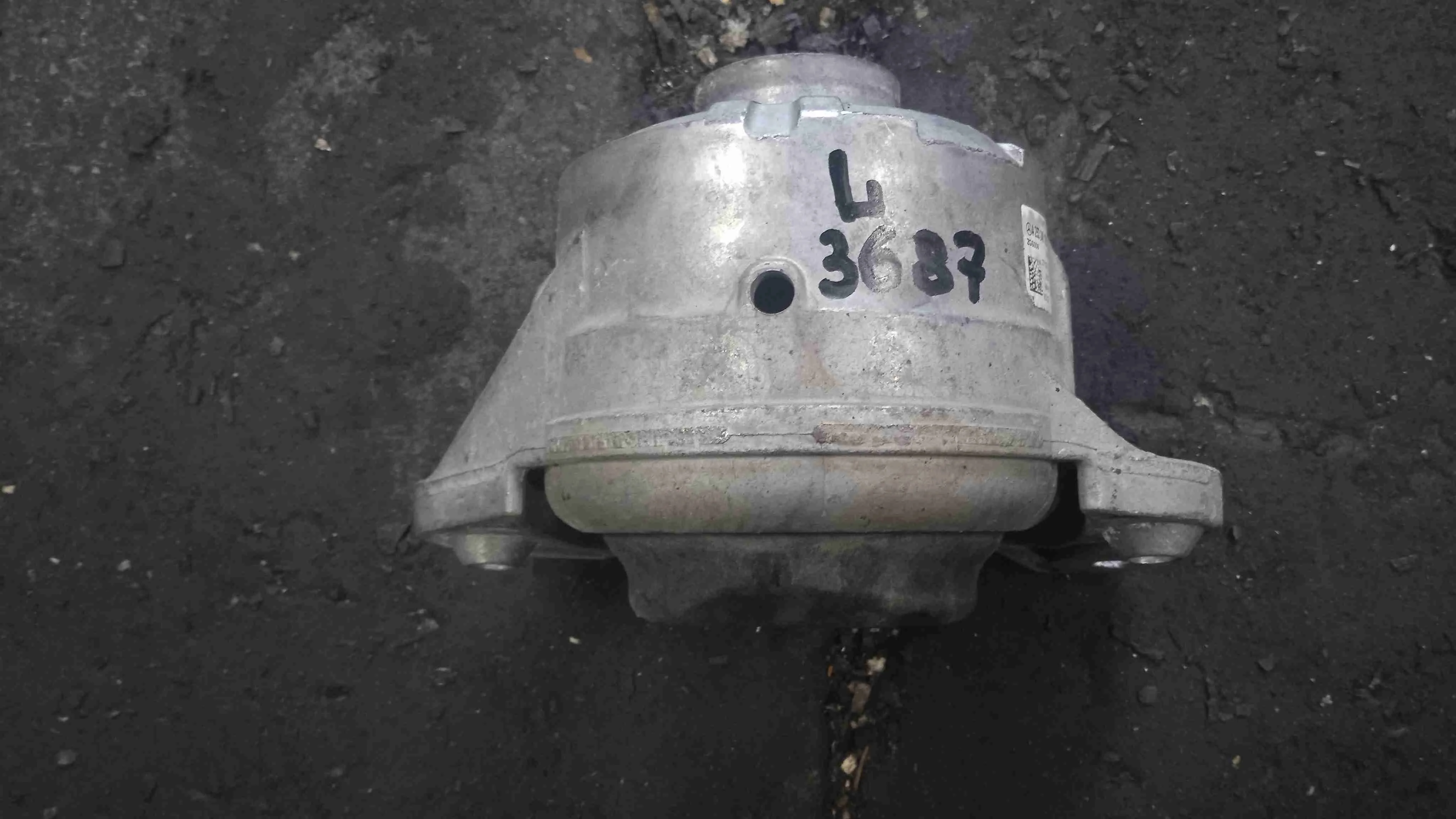 Подушка крепления двигателя Mercedes-Benz X253 рестайлинг (2019—2023) A2532401000
 274920