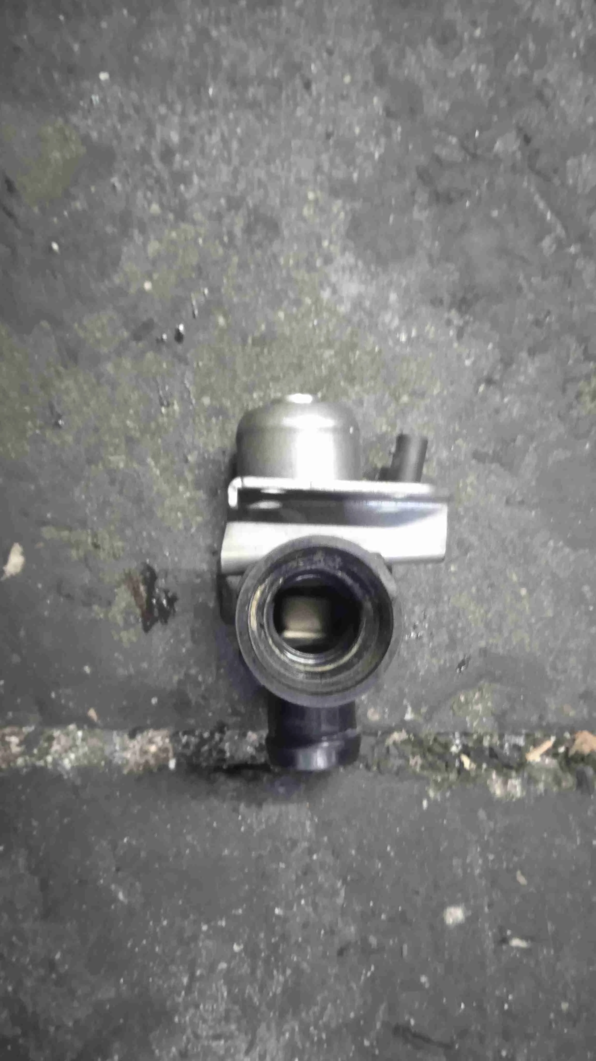 Клапан электромагнитный Mercedes-Benz W212/S212/C207/A207 (2009—2013) A2712030164
 271860