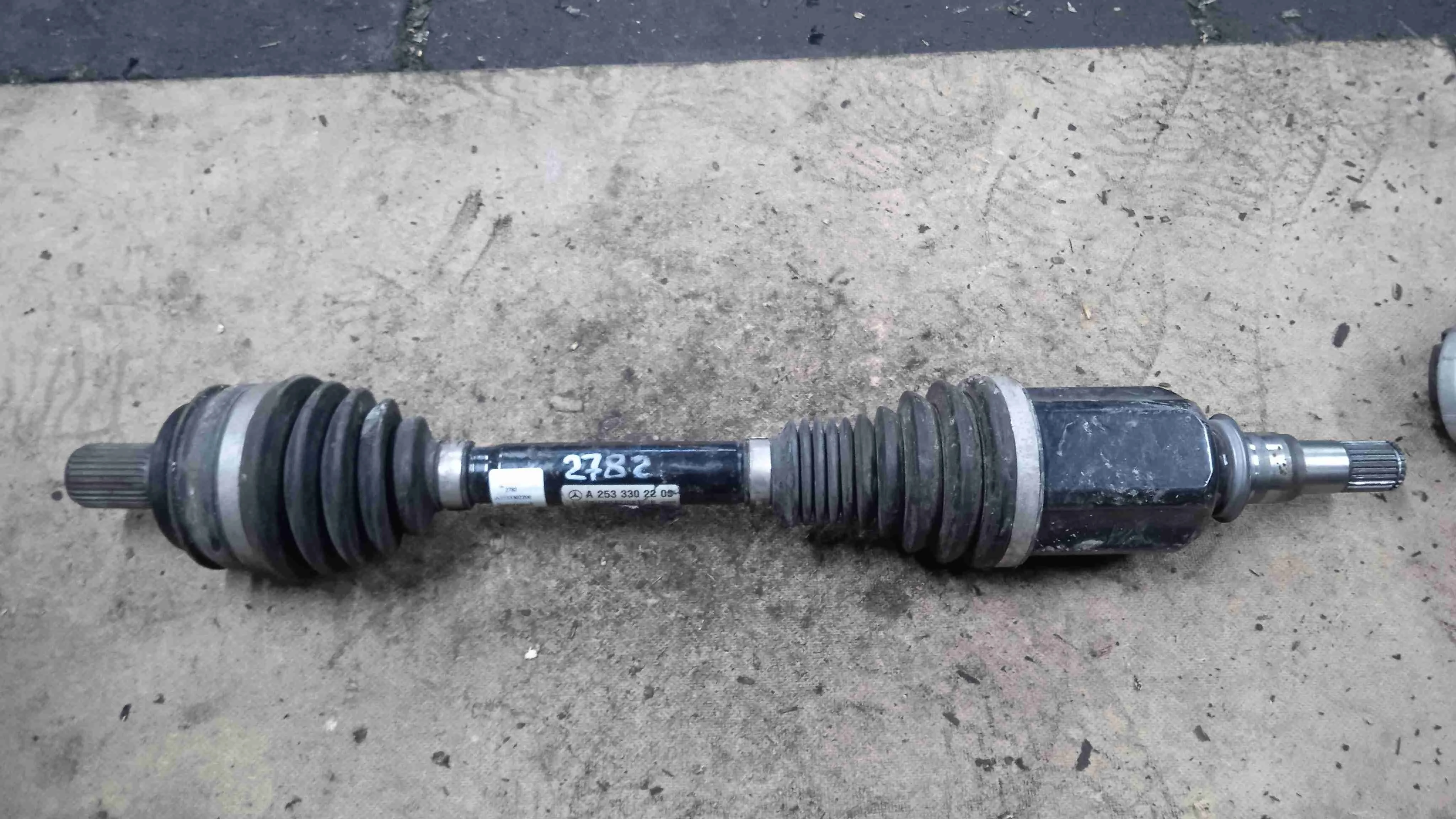 Полуось (приводной вал, ШРУС) Mercedes-Benz X253 (2015—2019) A2533302200
 651921