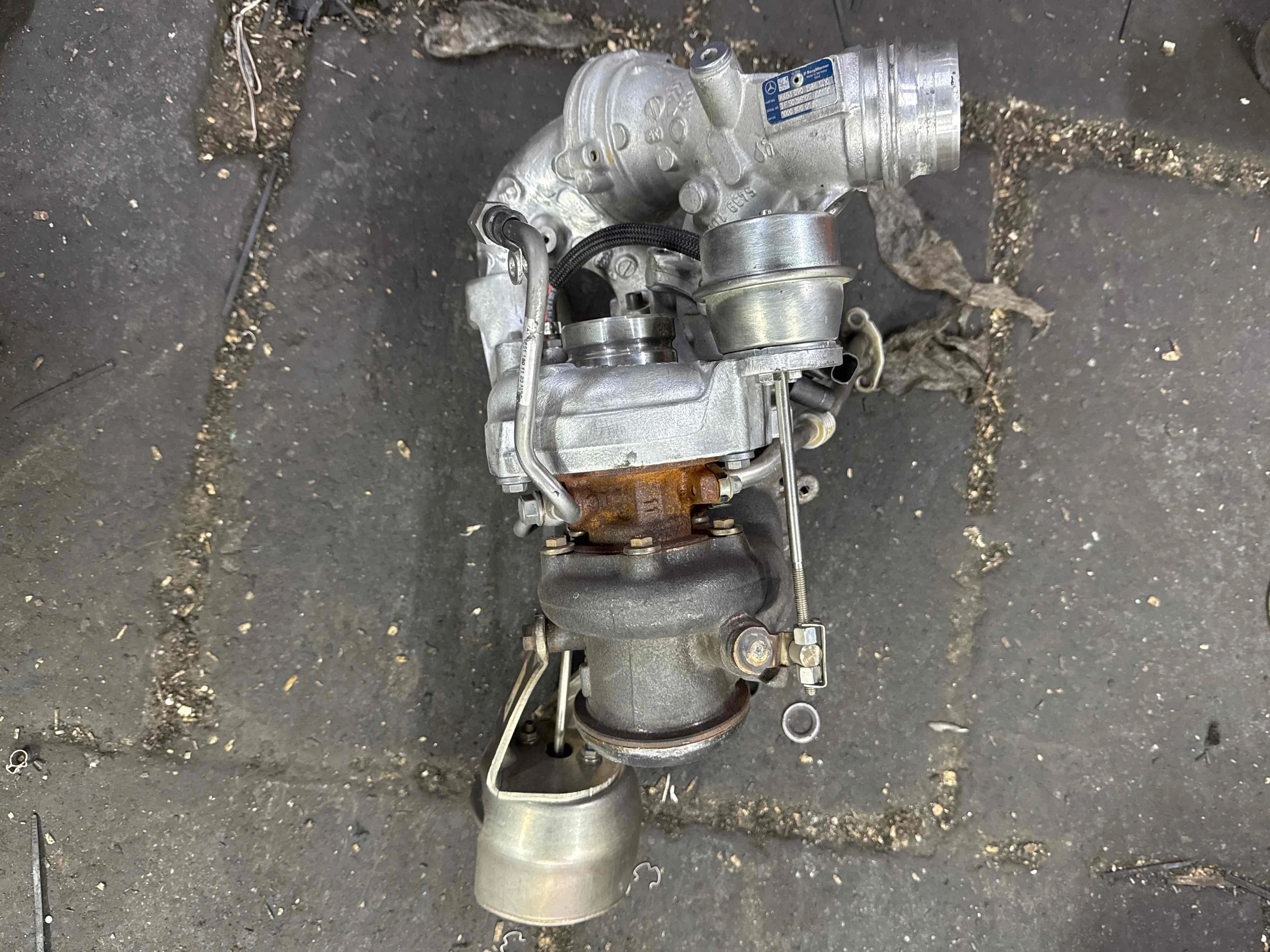 Турбина Mercedes-Benz W205/S205/C205/A205 (2014—2018) A6510901586 651