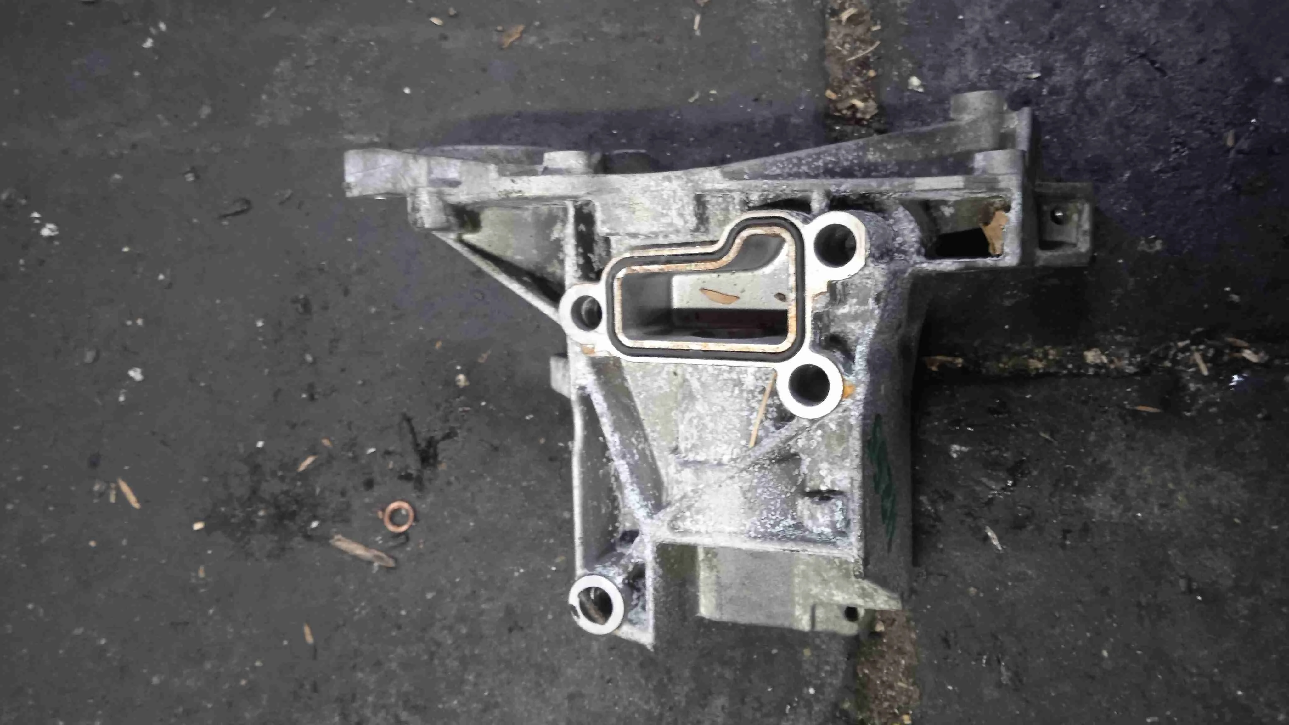 Кронштейн гидроусилителя Audi B8 (2007—2012) 059145167AE CAM