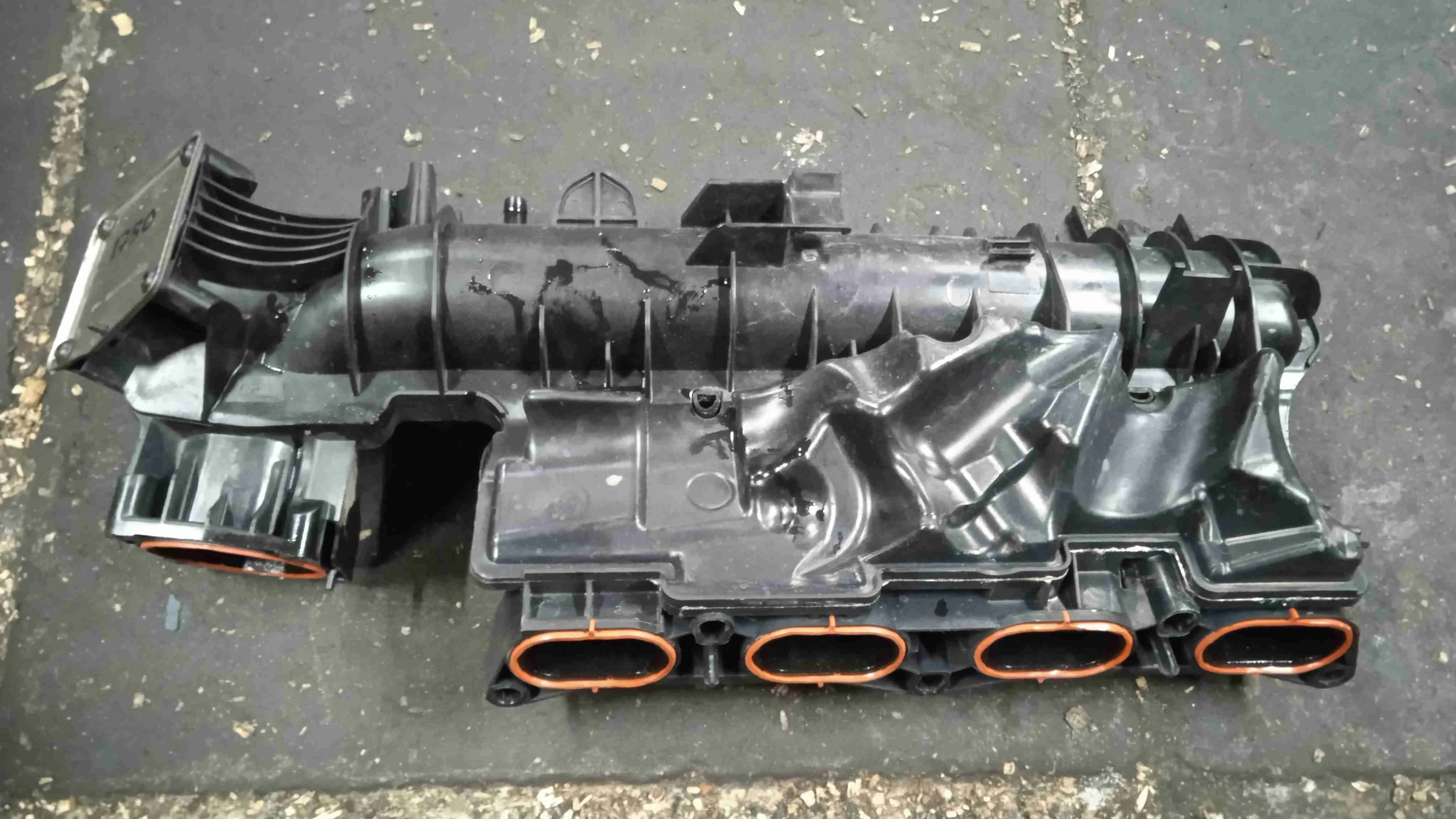 Коллектор впускной Mercedes-Benz W213/S213/C238/A238 (2016—2021) A2700900737
 274