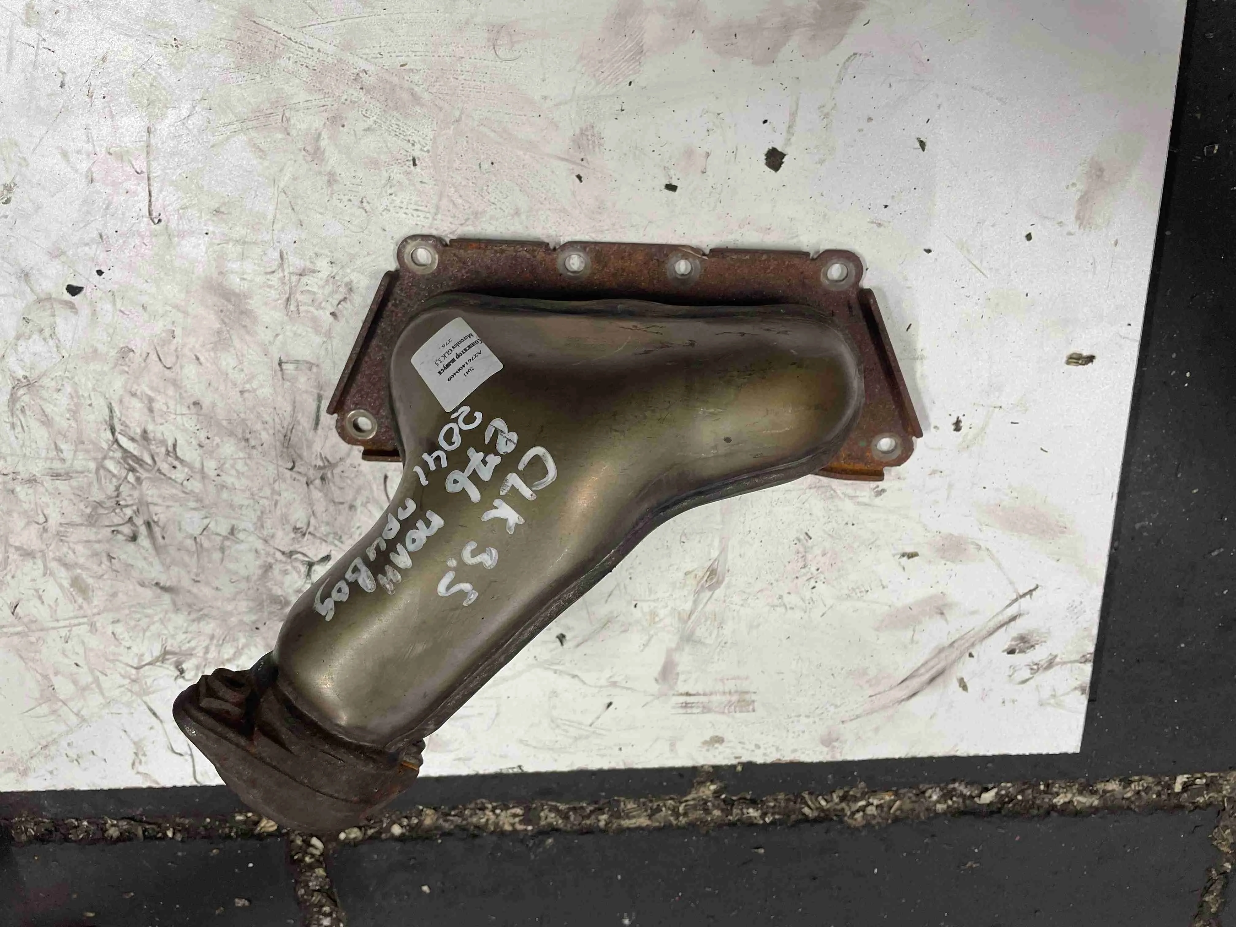 Коллектор выпускной Mercedes-Benz X204 рестайлинг (2012—2015) A2761400409
; A2761401009; A2761403809; A2761405009 276