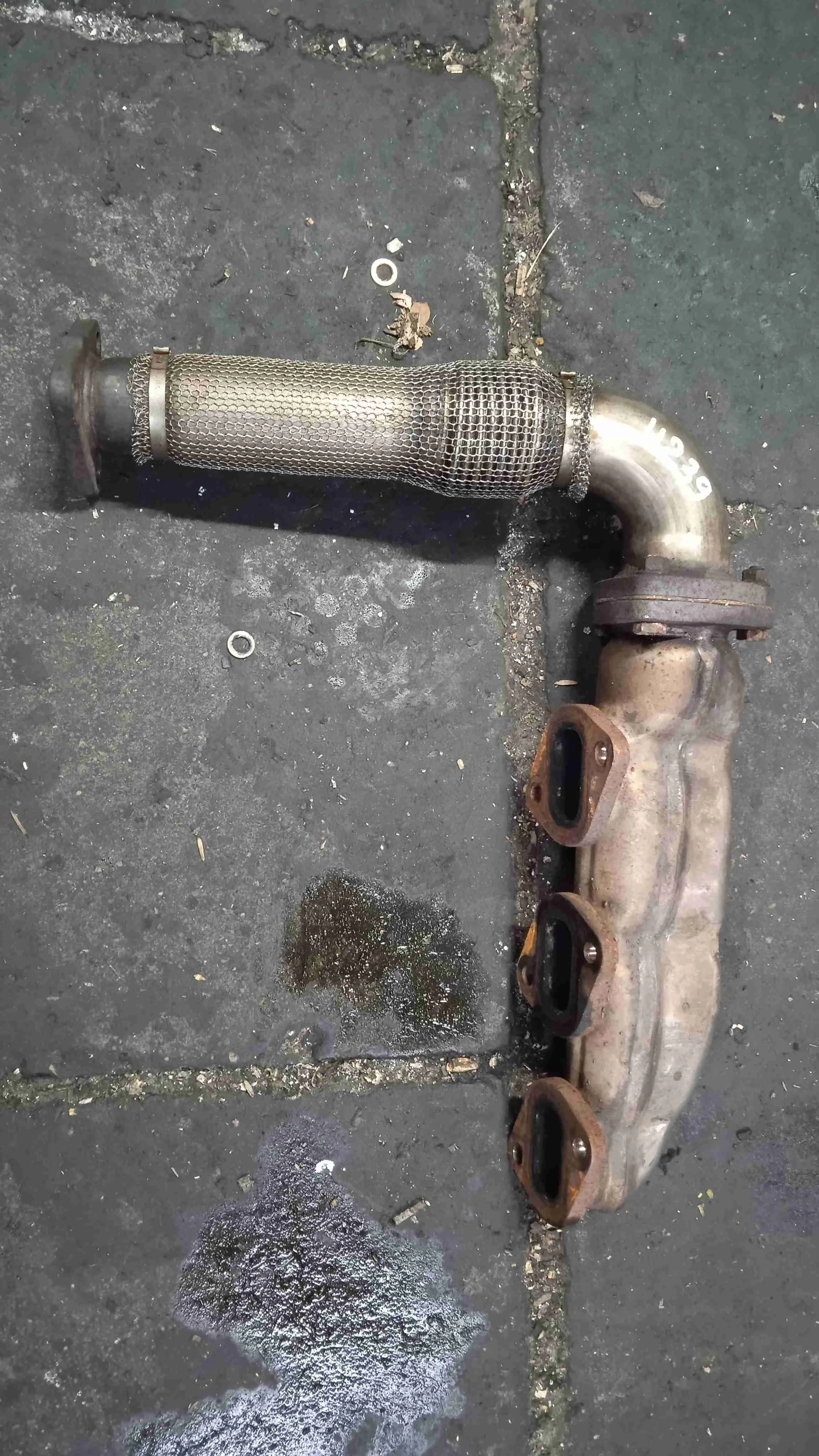 Коллектор выпускной Audi B8 рестайлинг (2011—2015) 059253033L
 CAM