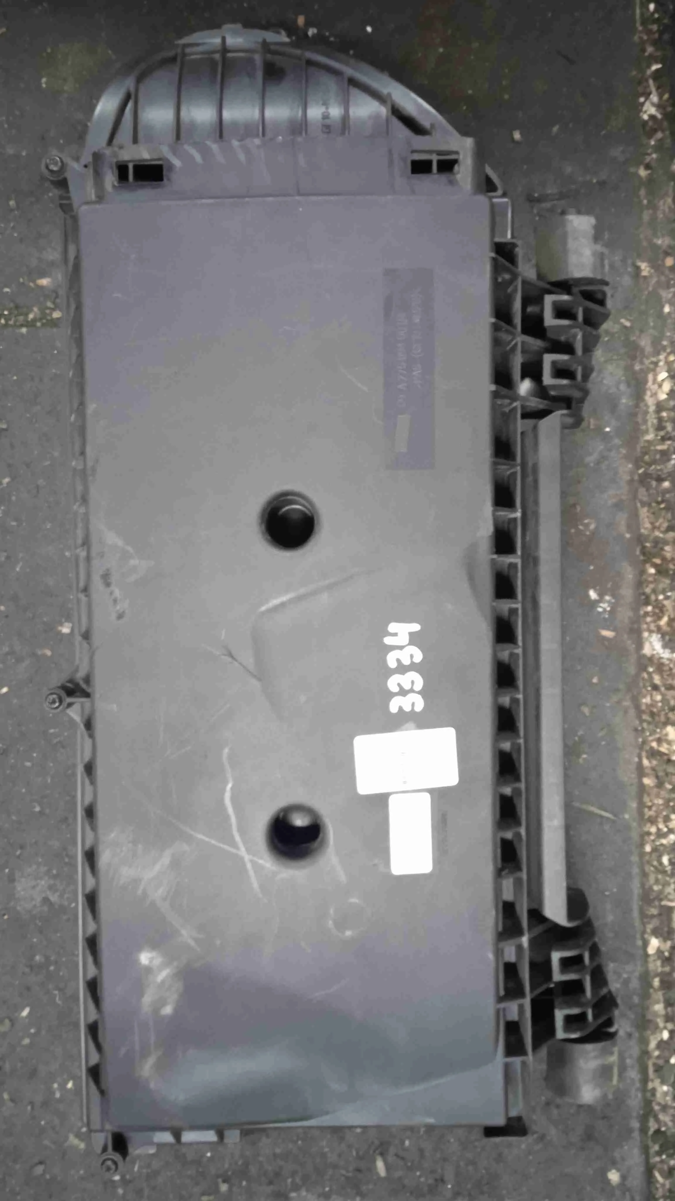 Корпус воздушного фильтра Mercedes-Benz W221 (2005—2009) A2760901601
; A2760901301; A2760902001; A2760902101 276