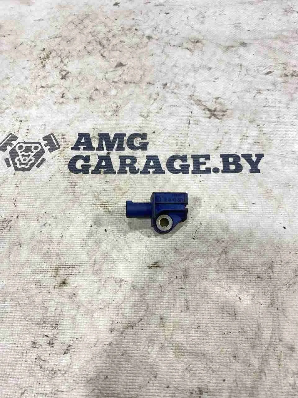 Датчик удара Mercedes-Benz W212/S212/C207/A207 (2009—2013) A2128204926