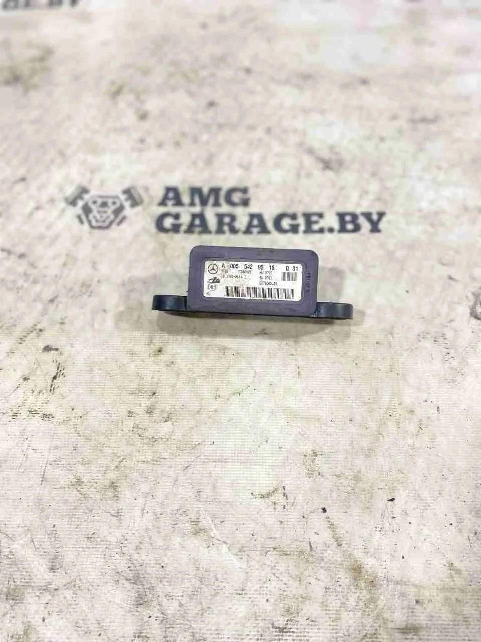 Датчик ускорения Mercedes-Benz W221 (2005—2009) A0055429518