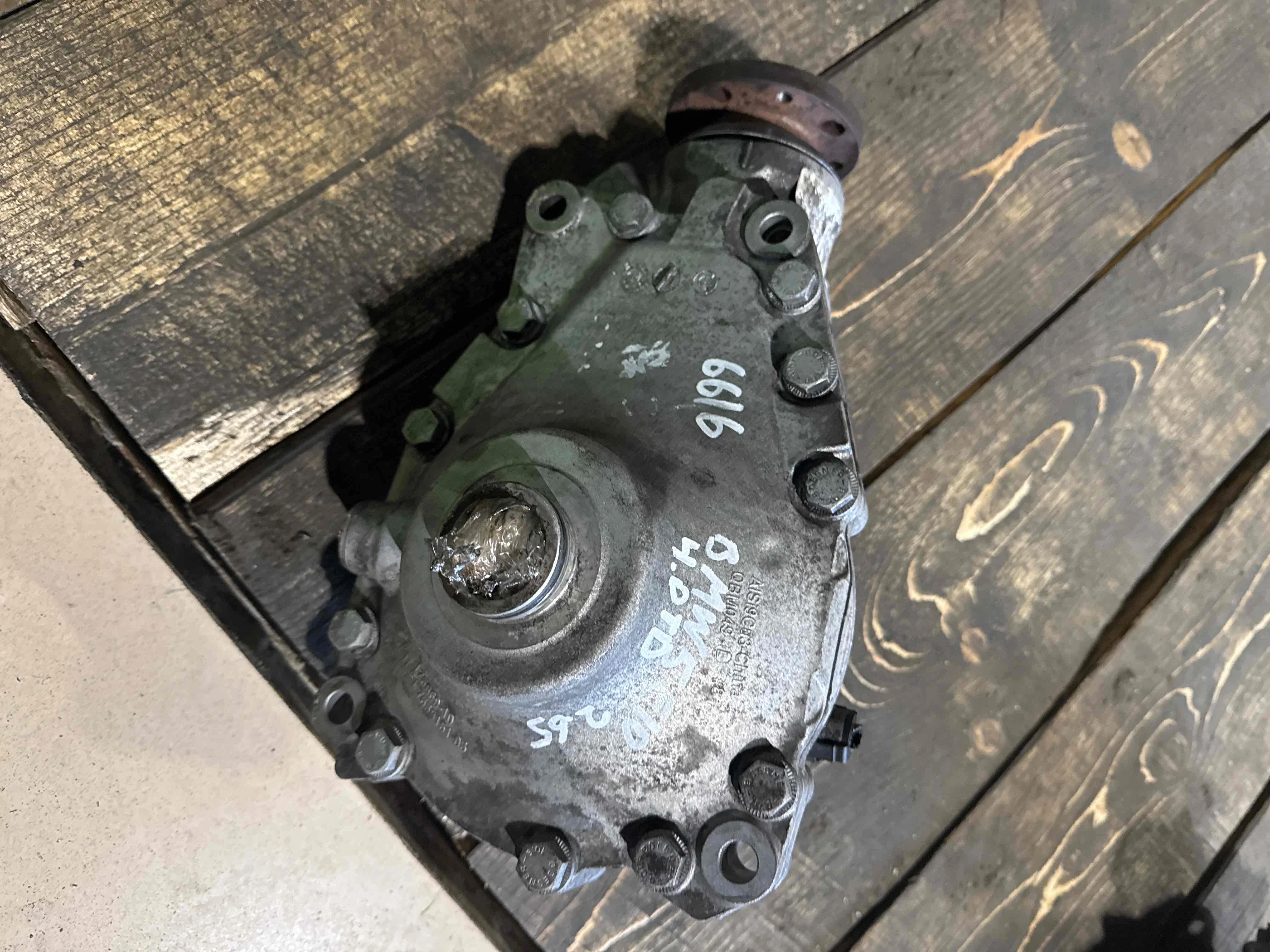 Редуктор переднего моста BMW F10/F11 (2009—2013) 31507589156
 N57D30B