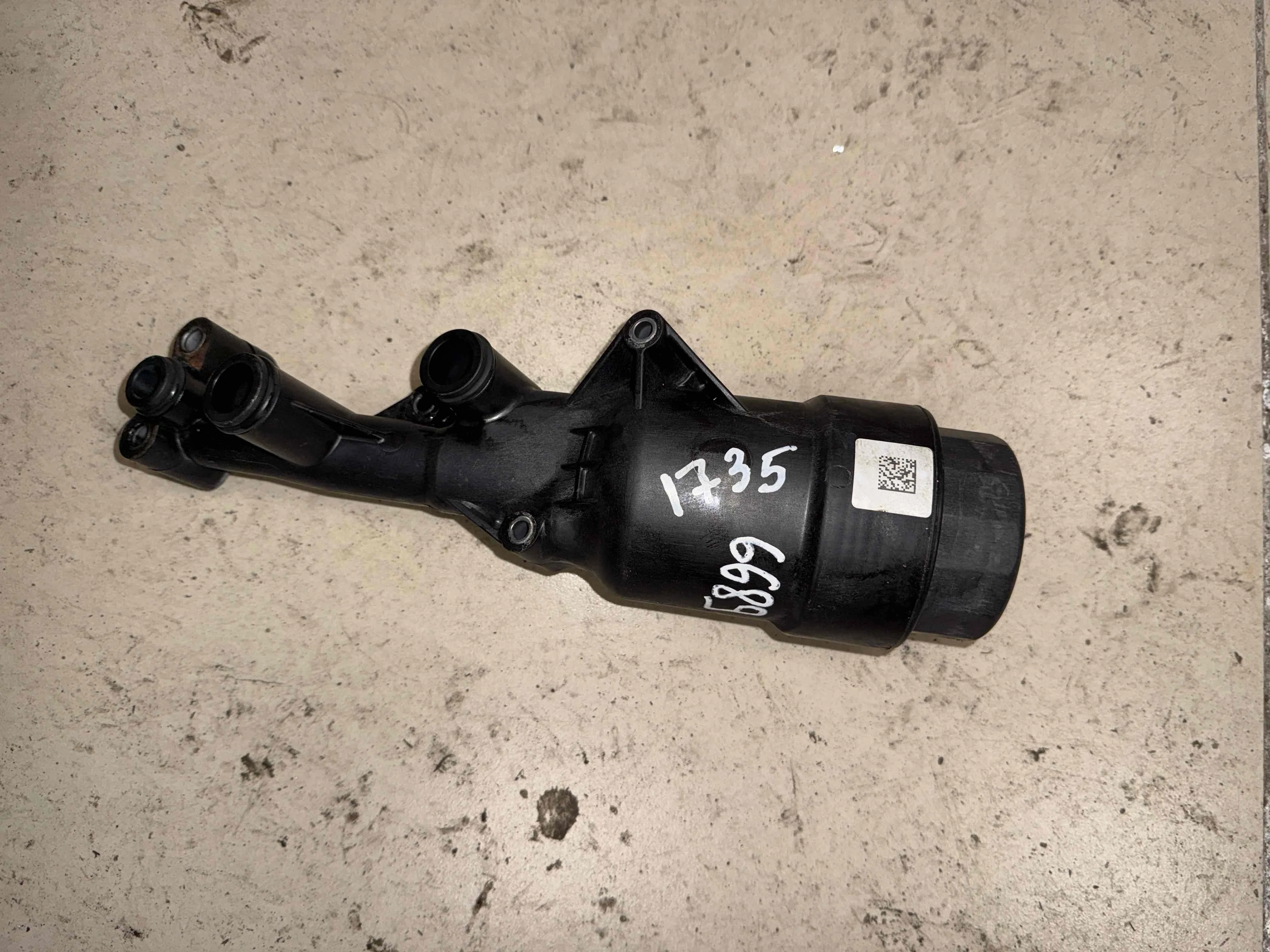 Корпус масляного фильтра Mercedes-Benz W205/S205/C205/A205 (2014—2018) A6511801310
 651