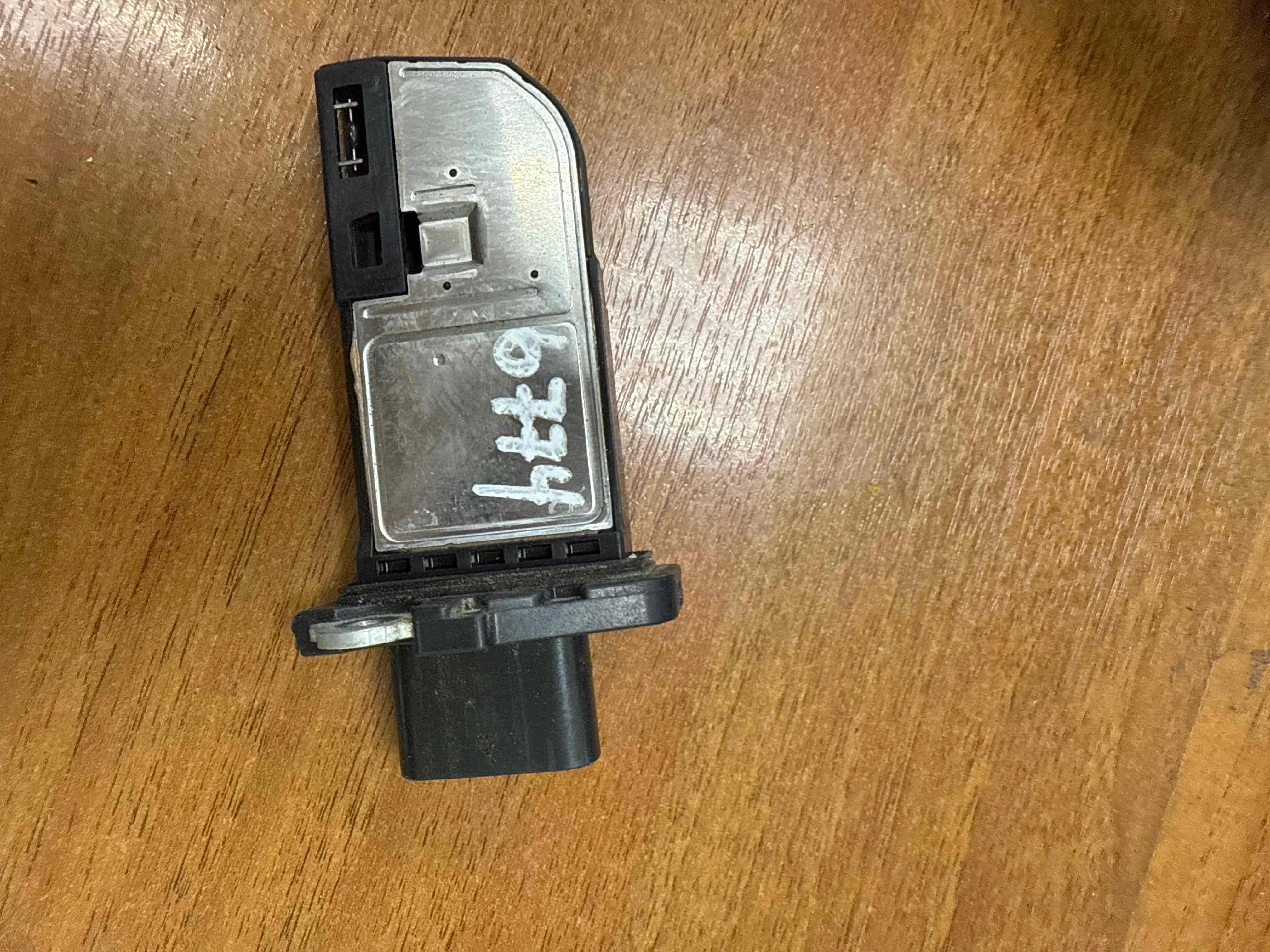 Расходомер воздуха BMW F15 (2013—2018) 13627804150
 N57D30C