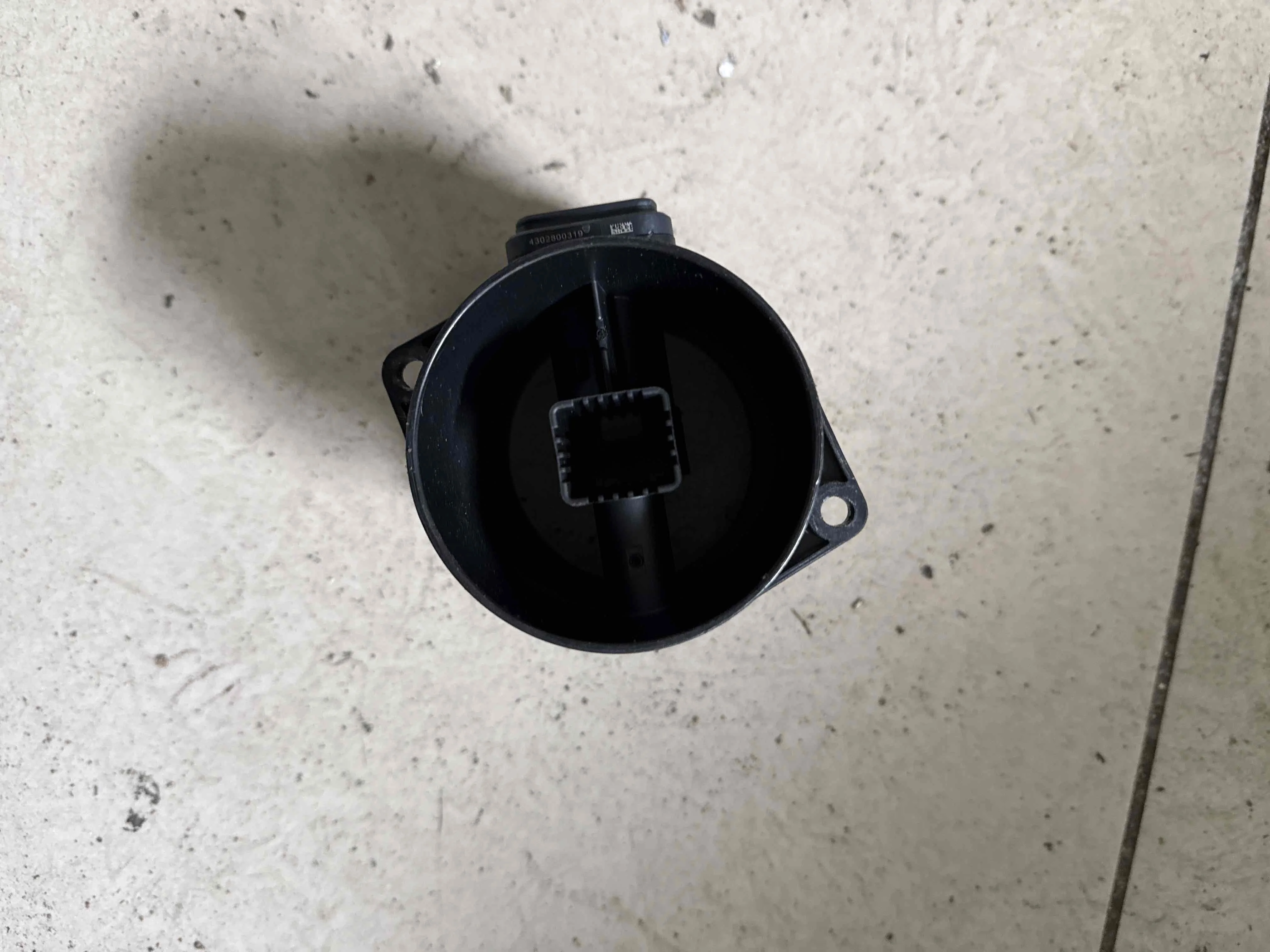 Расходомер воздуха Mercedes-Benz W204/S204/С204 рестайлинг (2011—2015) A6510900248; A6450900048 651924