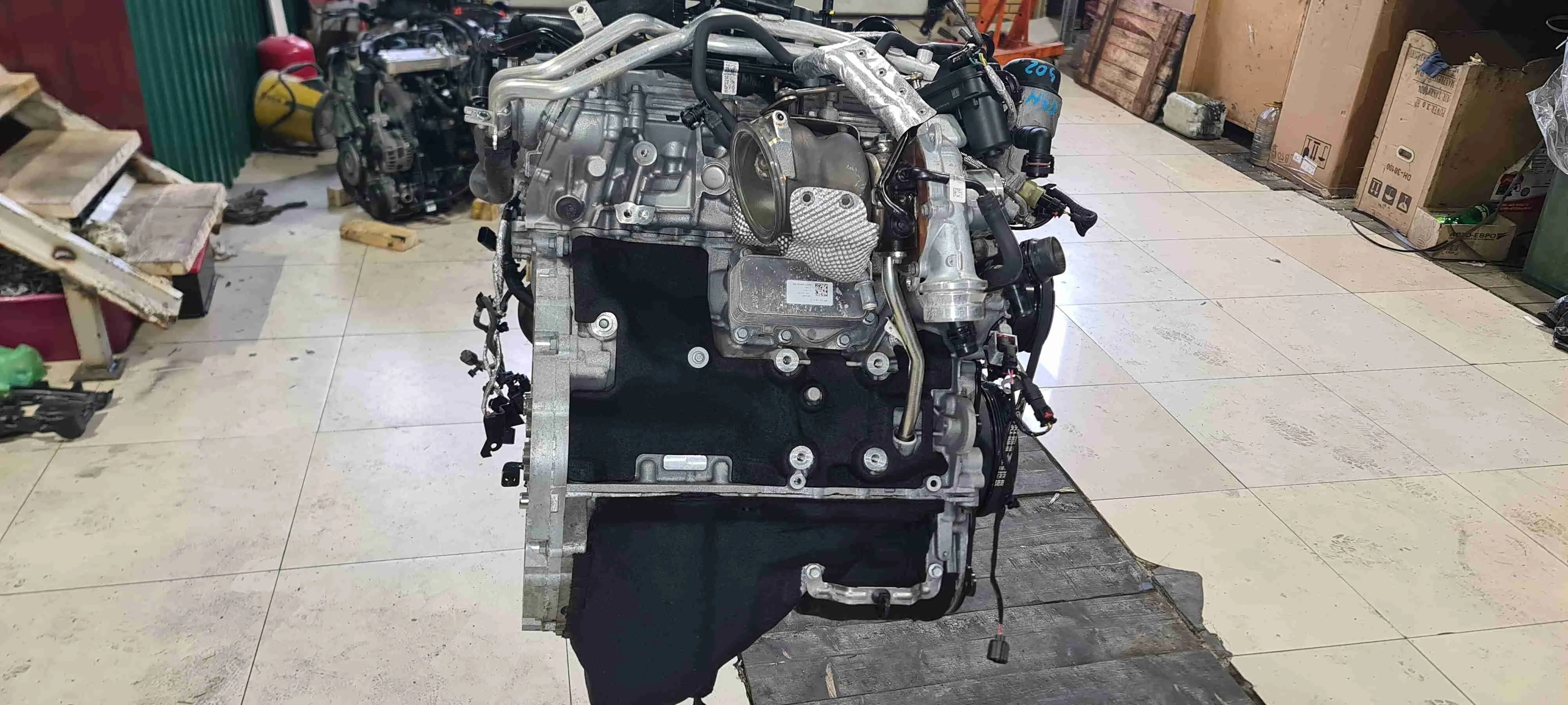 Двигатель Land Rover IV рестайлинг (2017—2022)   LR049655; 204PT 204PT