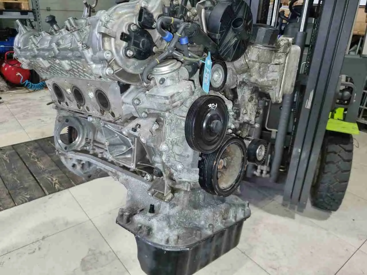 Двигатель Mercedes-Benz W164 (2005—2008) A2720108746; 272967 272967