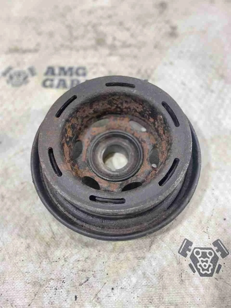 Шкив коленвала Mercedes-Benz W901-905 (1995—2006) A6110300503