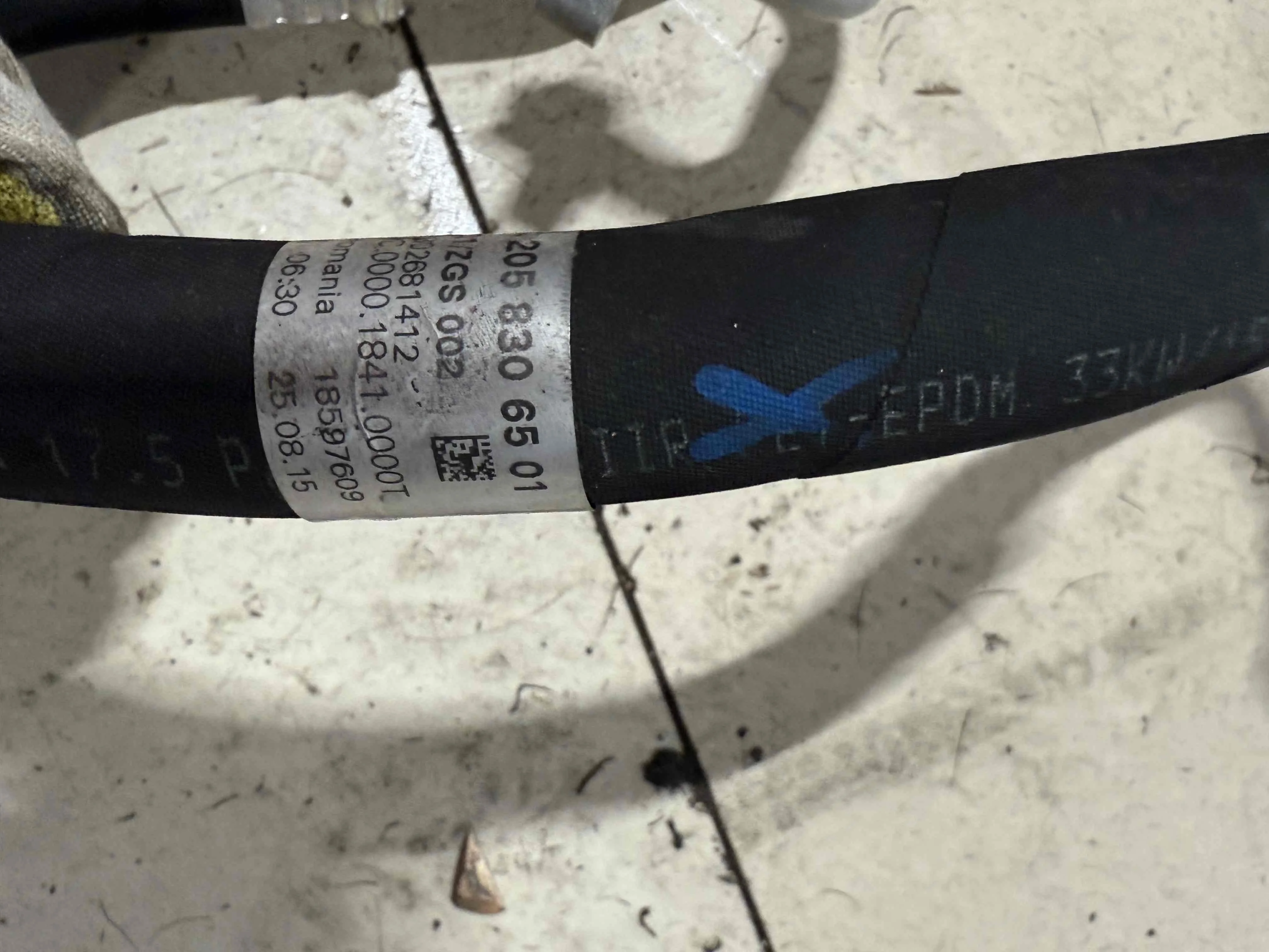 Трубка кондиционера Mercedes-Benz W205/S205/C205/A205 (2014—2018) A2058306501
 651921