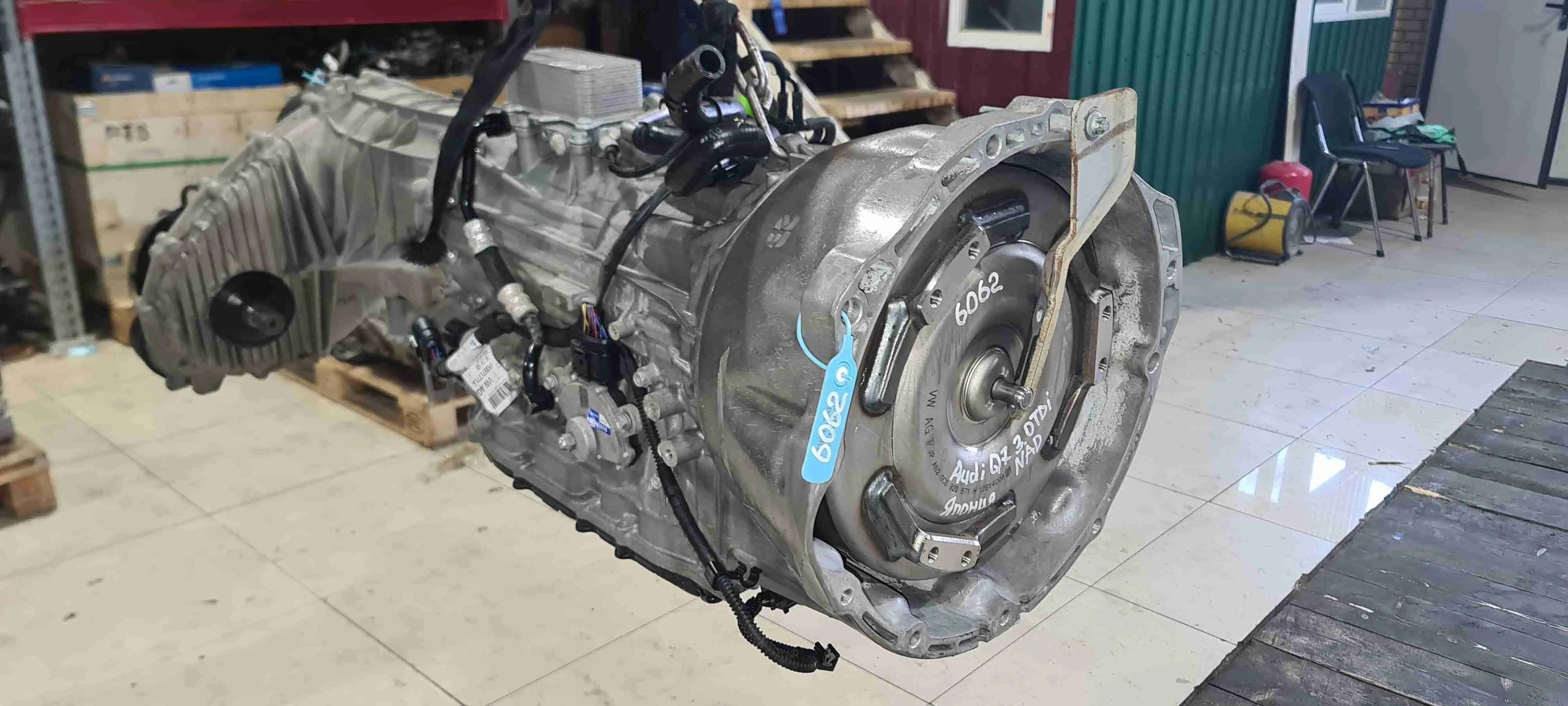 КПП автоматическая (АКПП) Audi 4L рестайлинг (2009—2015) 0C8300037H CRC